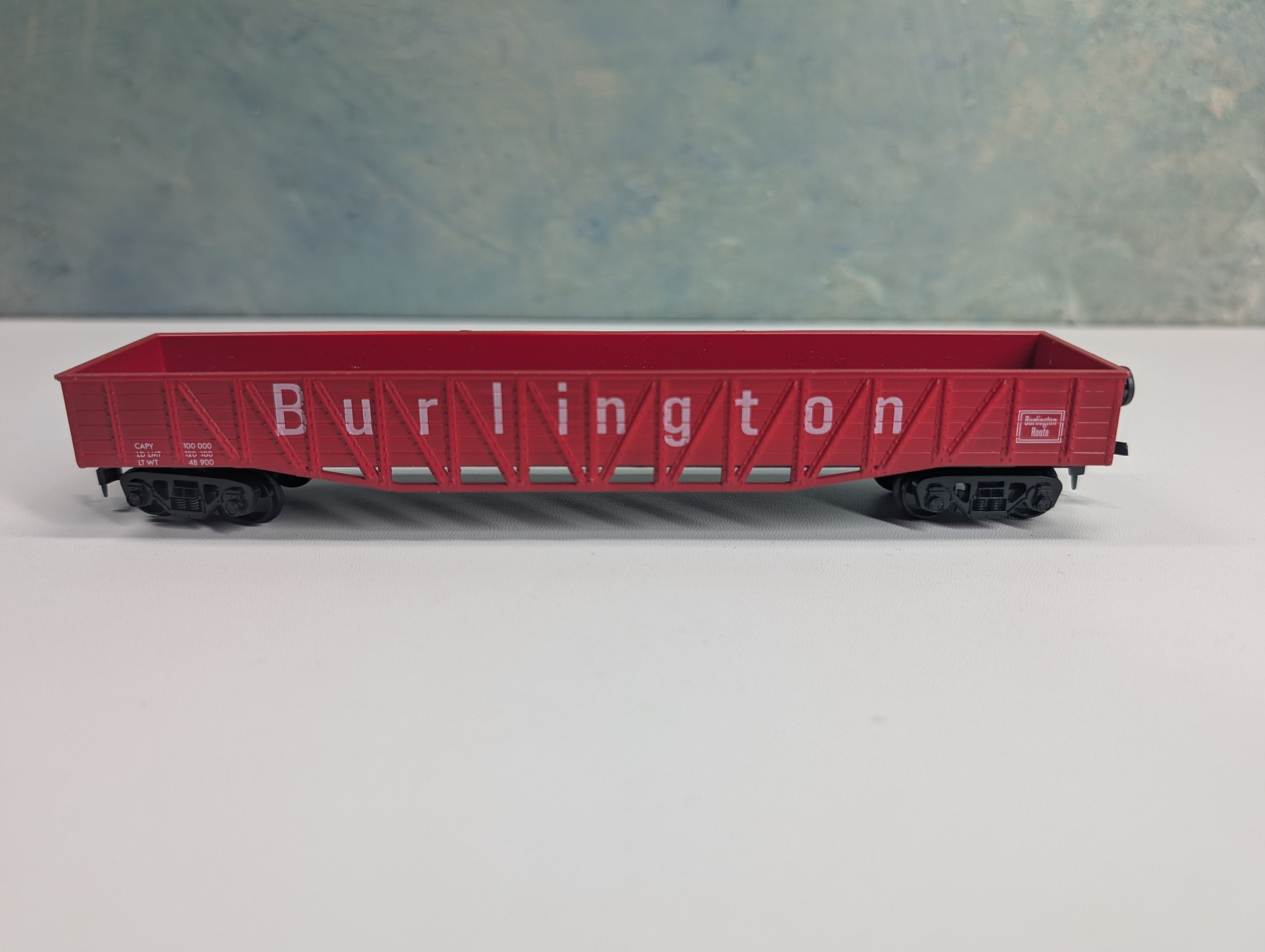 USED AHM HO Scale 50' Wooden OB Gondola Burlington
