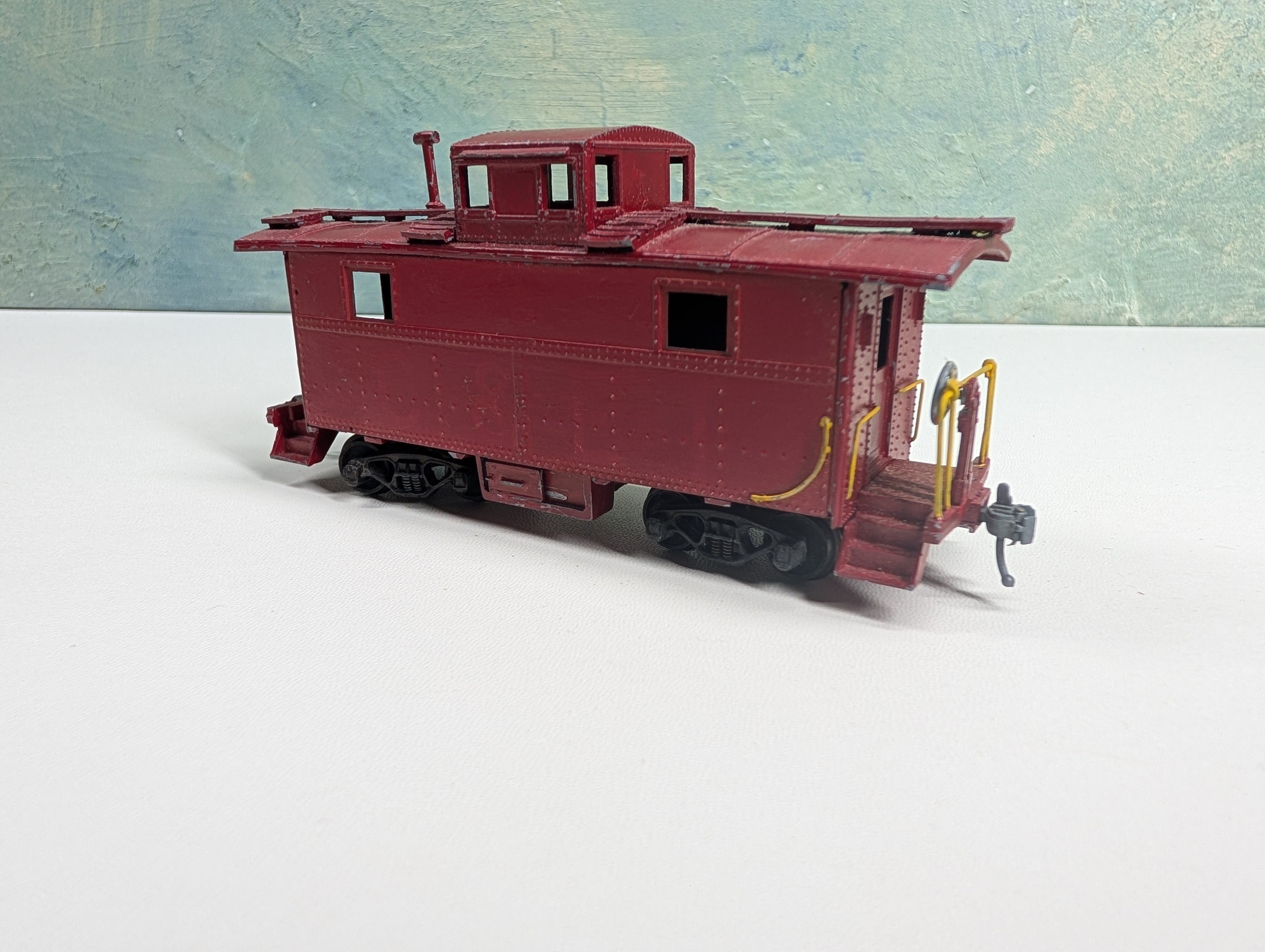USED HO Scale Red Undecorated Metal Caboose