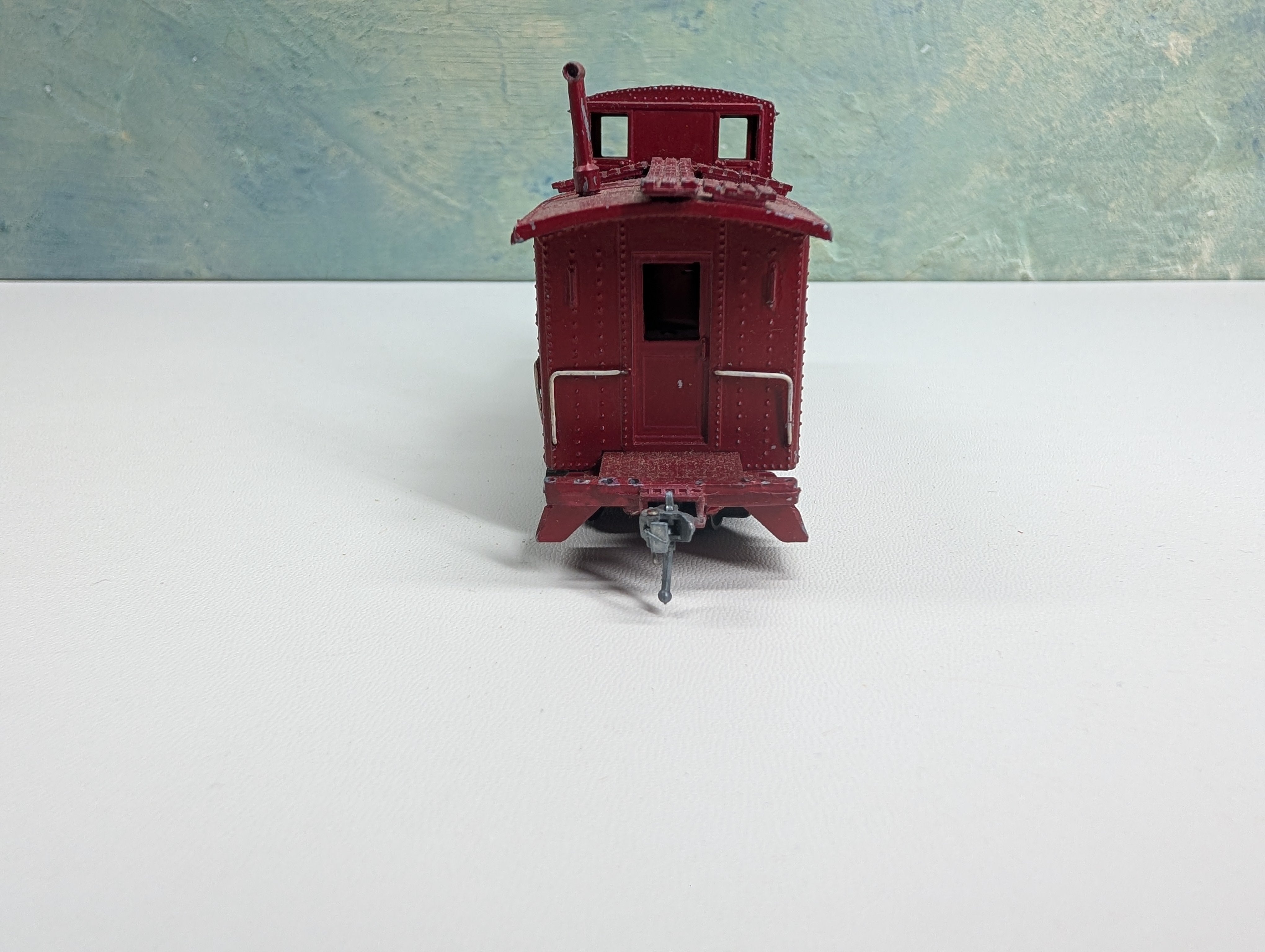 USED HO Scale Red Undecorated Metal Caboose