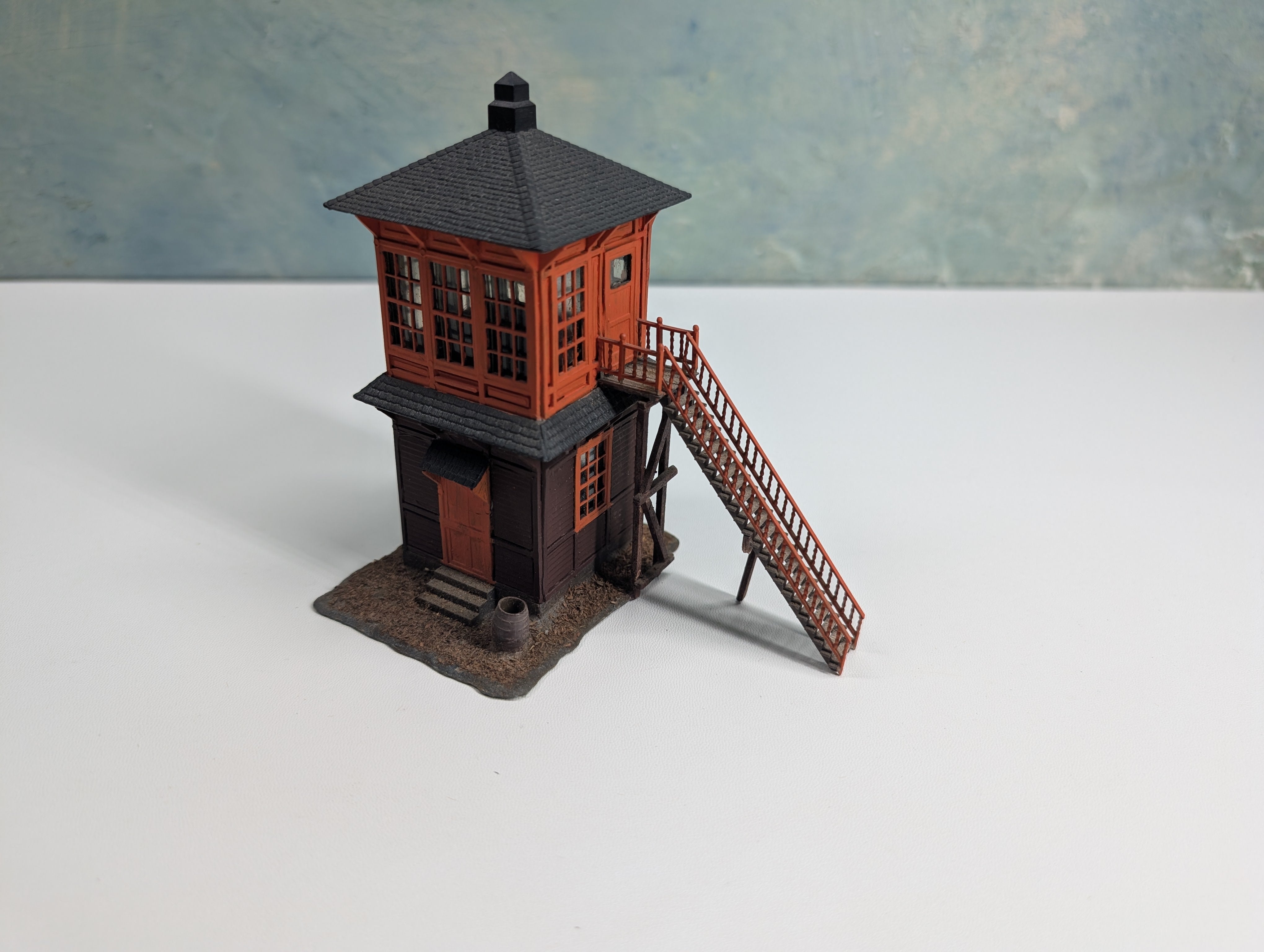 USED Pola HO Scale Signal Tower