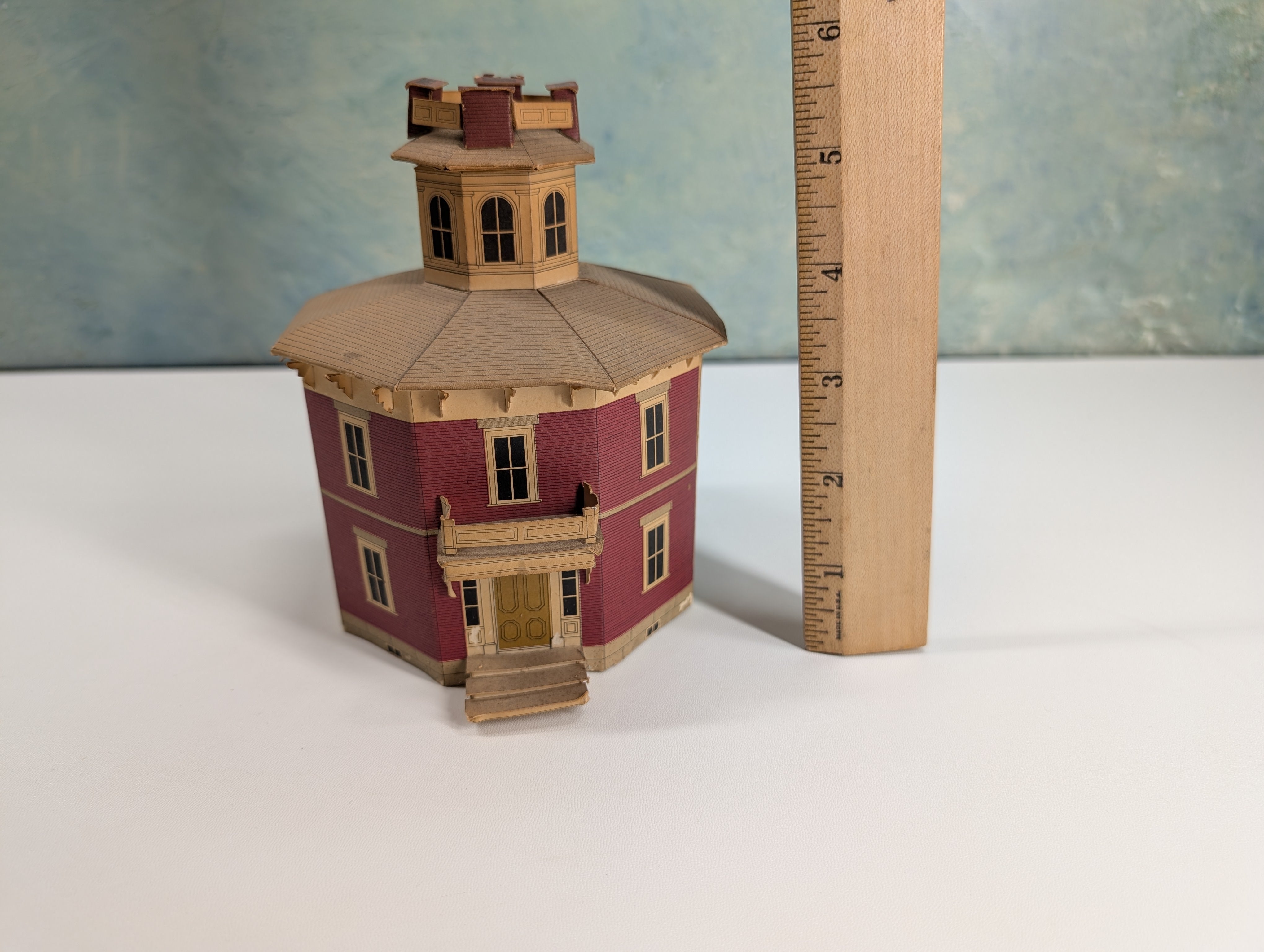 USED HO Scale Octagon House from Victorian Houses by Edmund V. Gillon Jr. (built) Hard Paperstock Mansion