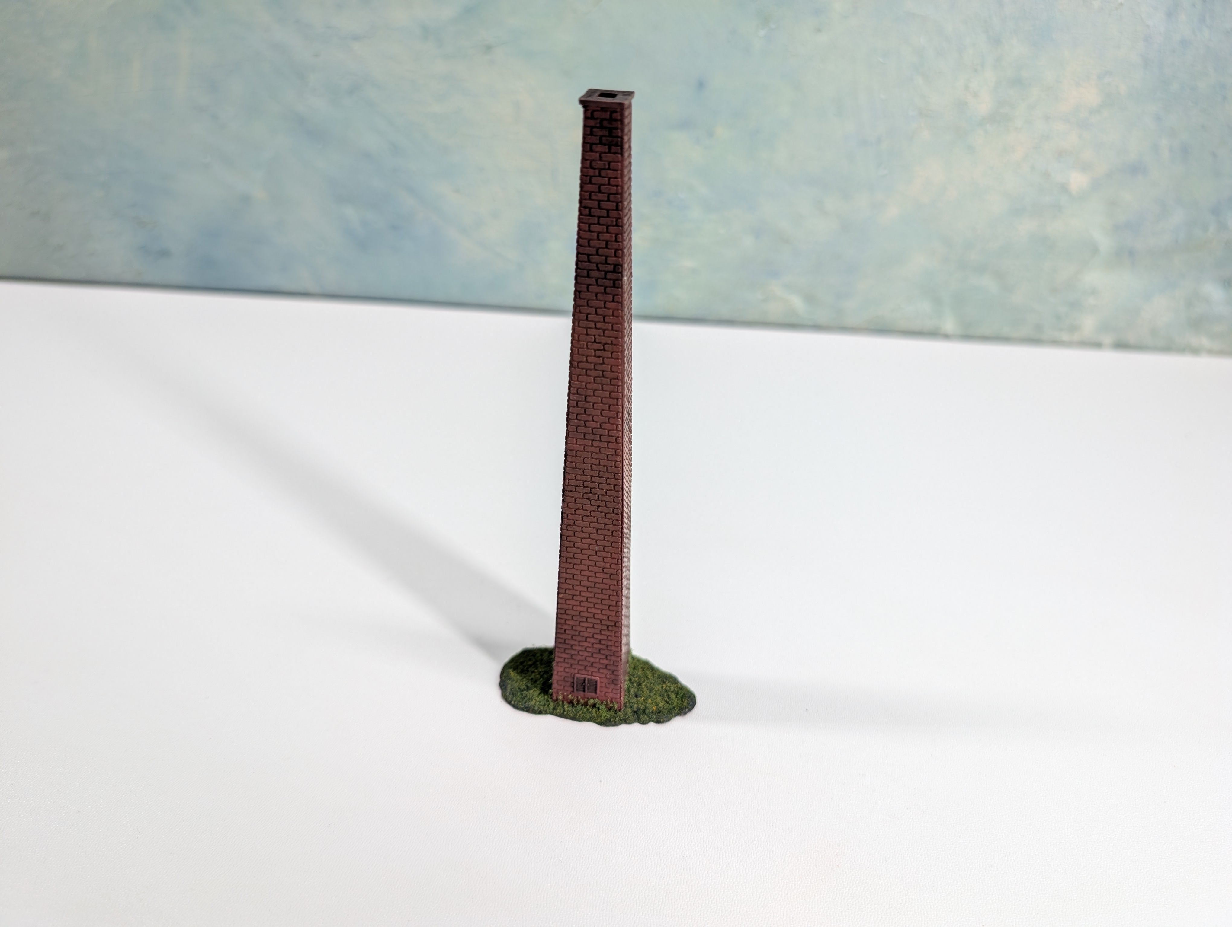 USED HO Scale Brick Smoke Stack w/ Greenery