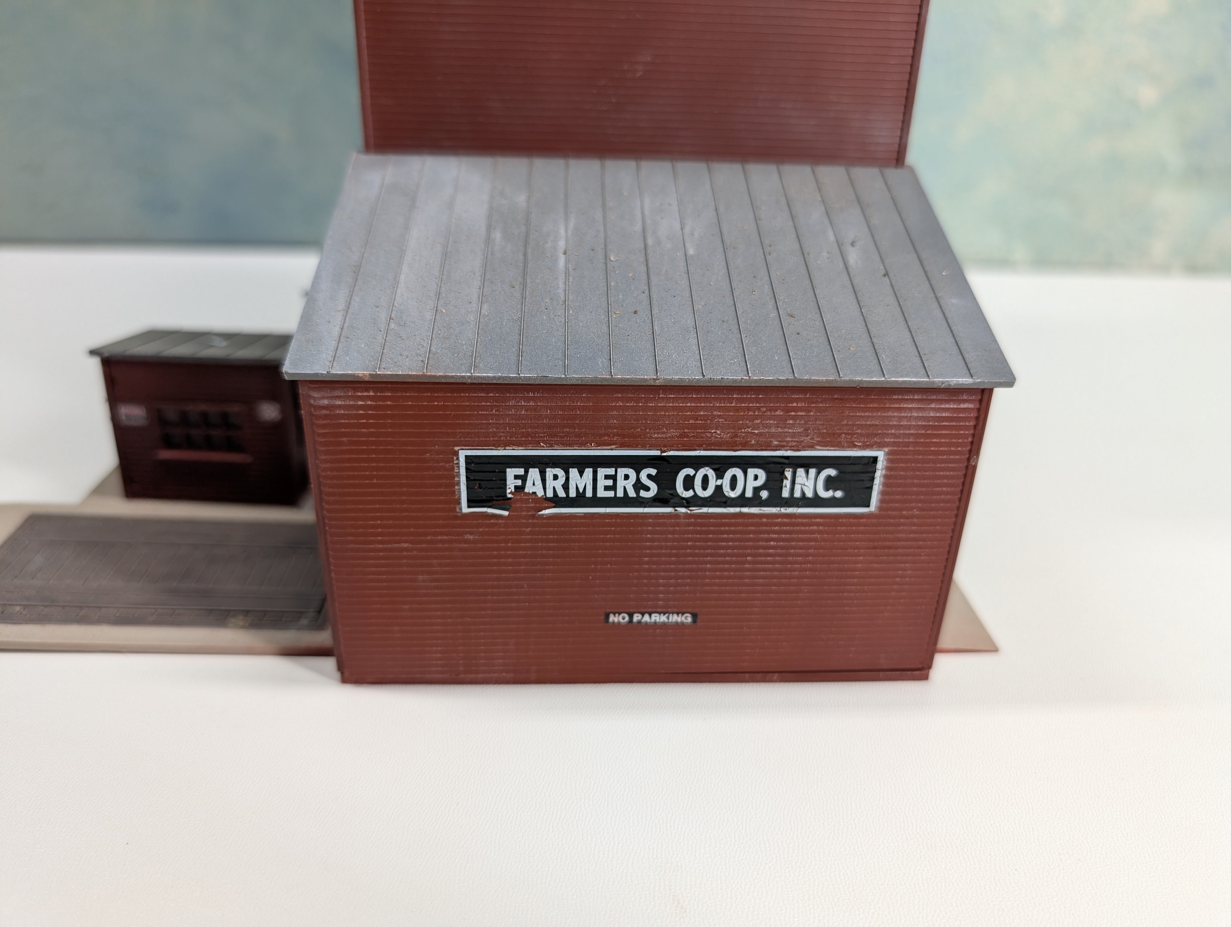 USED HO Scale Farmers CO-OP Feed Mill