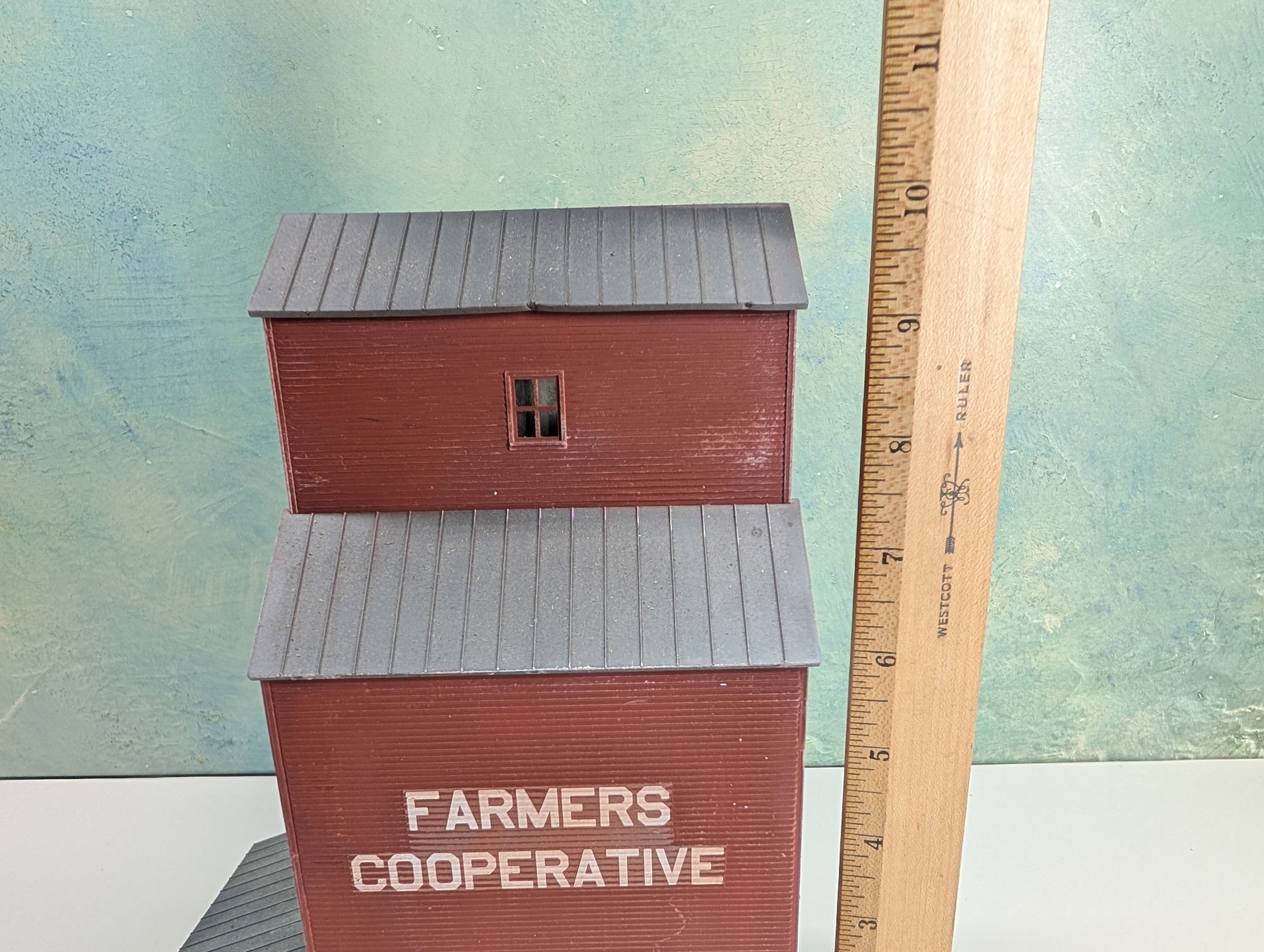 USED HO Scale Farmers CO-OP Feed Mill