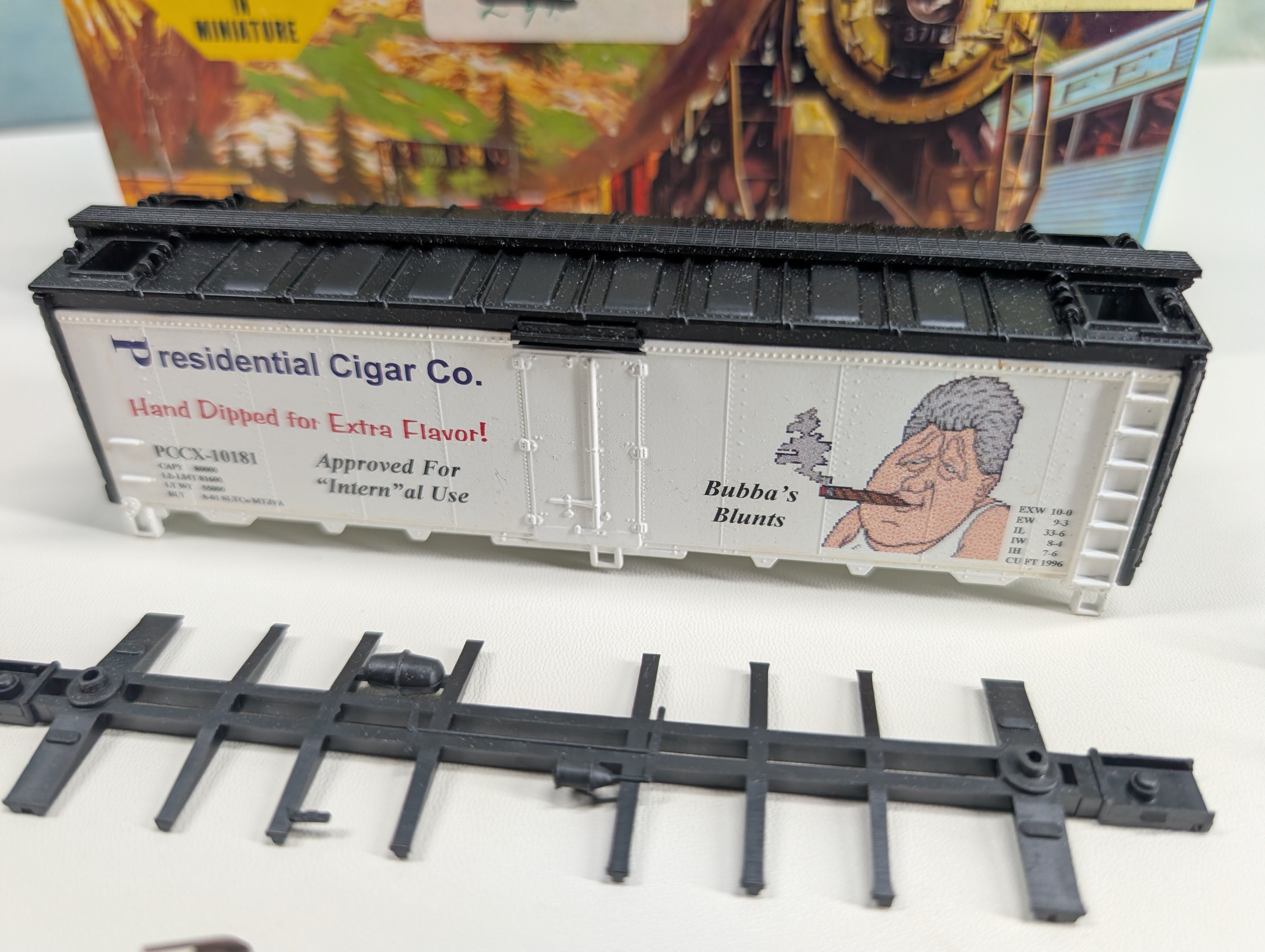 USED Athearn HO Scale 40' Billboard Reefer Presidential Cigar Co. PCCX #10181 Bubba's RARE KIT