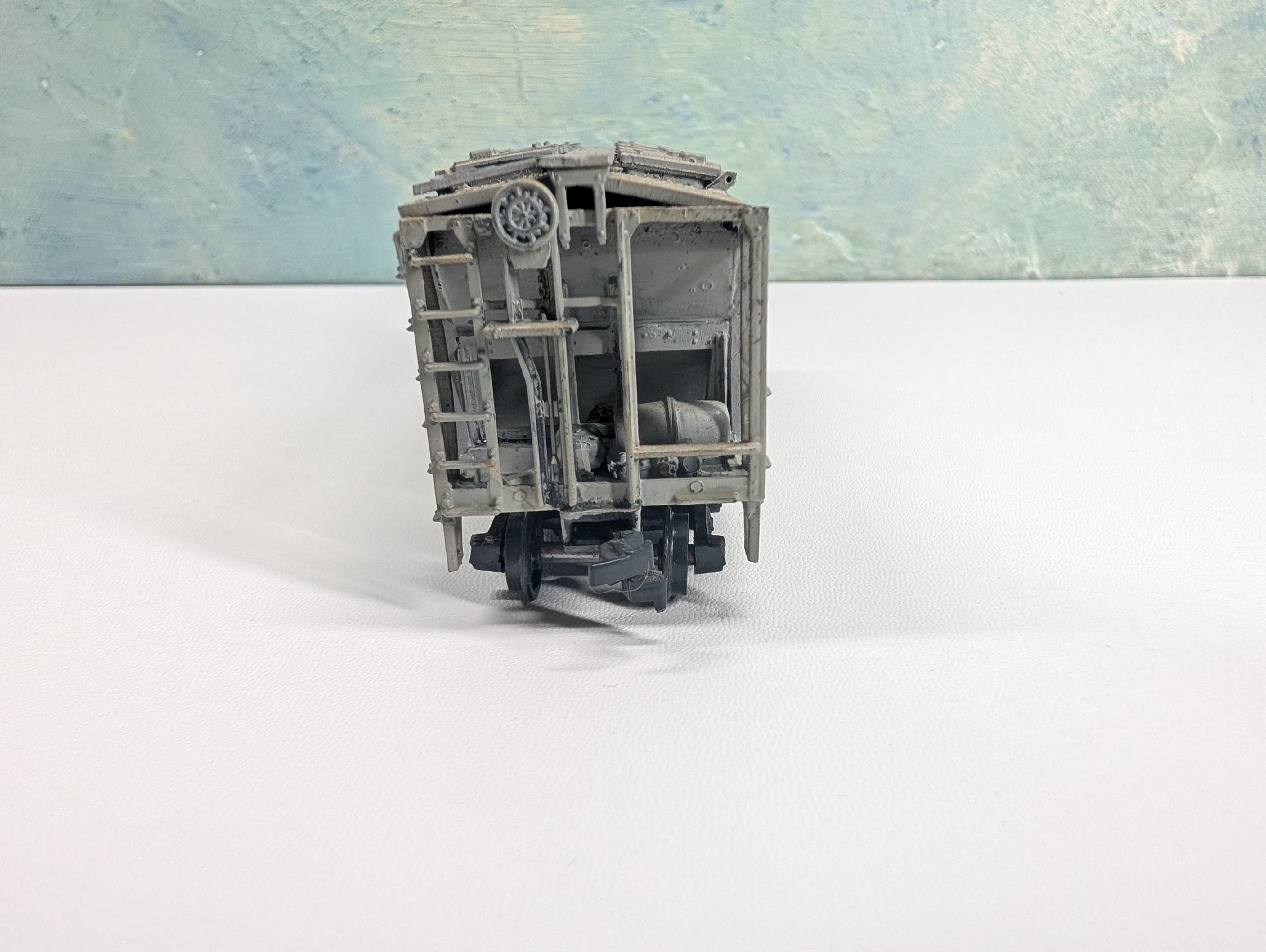 USED HO Scale Covered Hopper Lehigh & New England LNE #12185 Decal