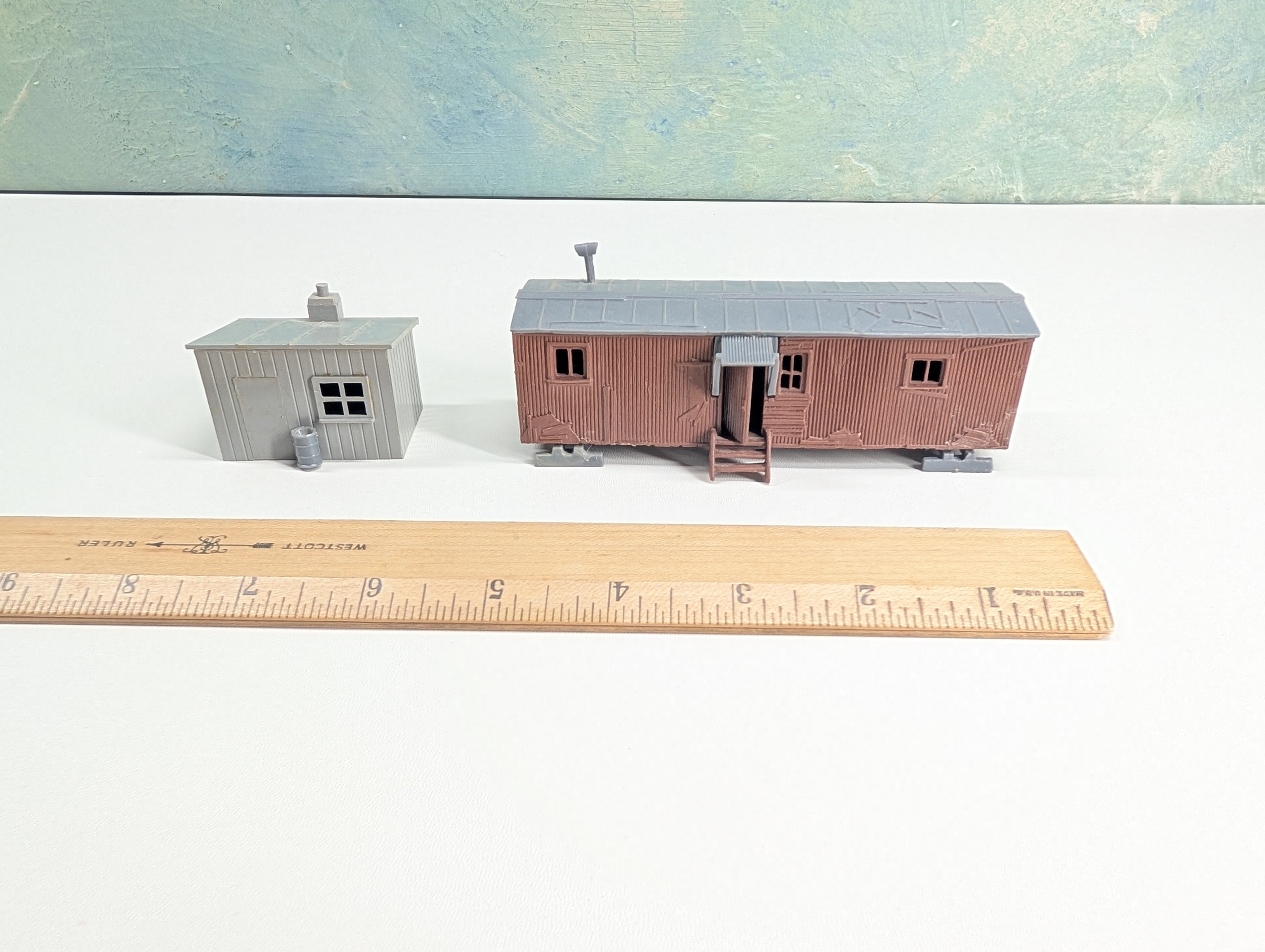 USED HO Scale Railroad Work Crew Shanty