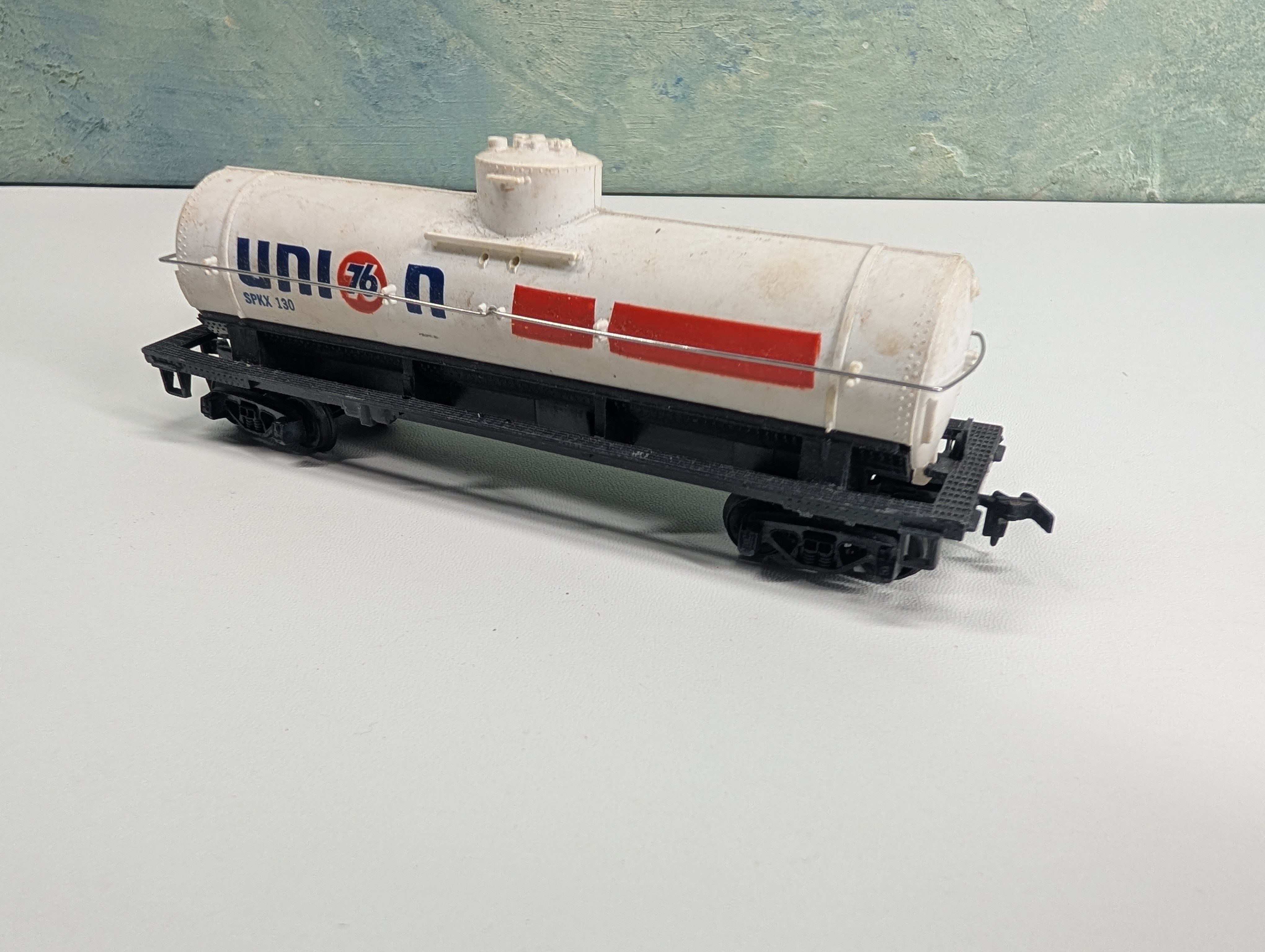 USED Tyco HO Scale Single Dome Tank Car Union 76 SPKX #130