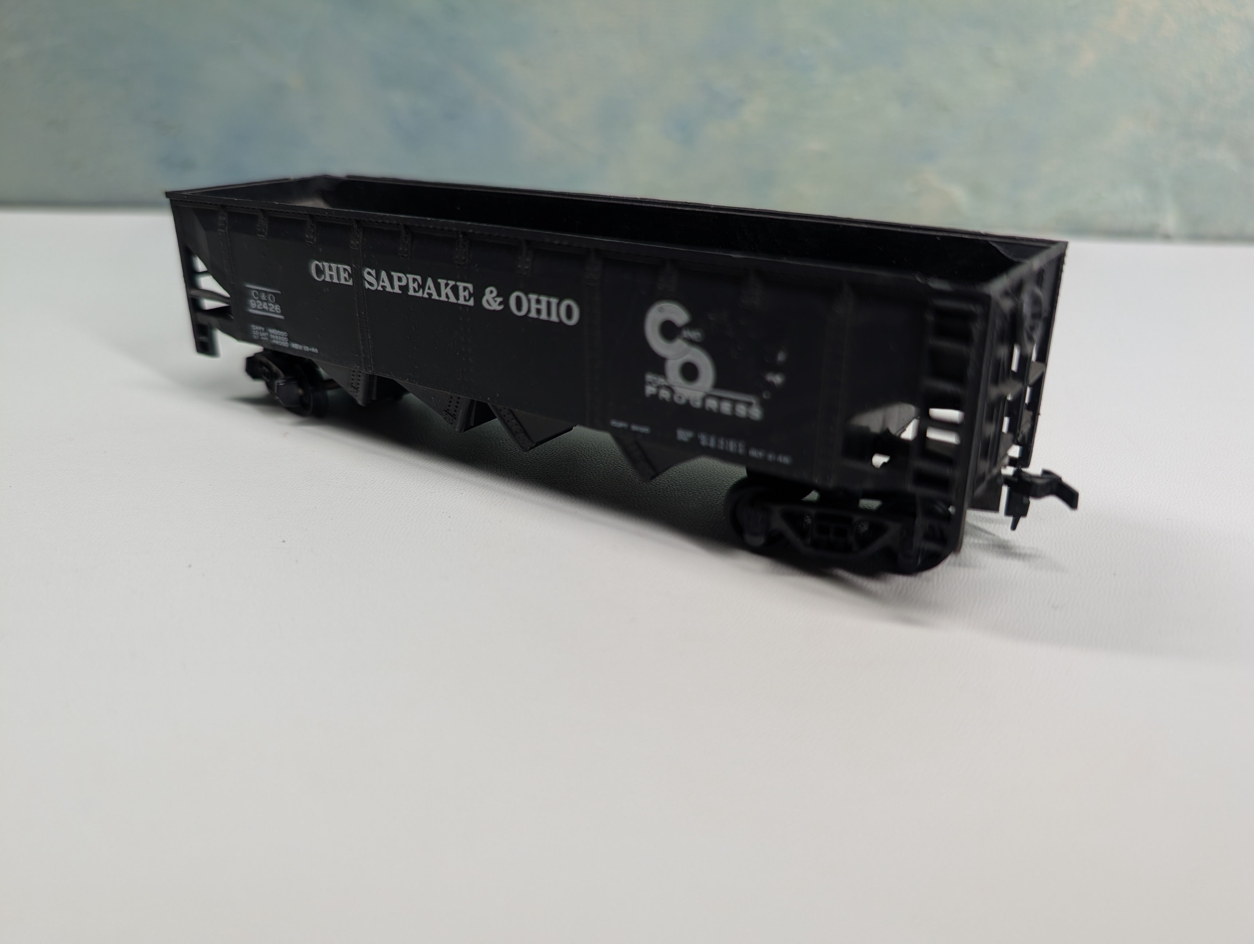 USED Bachmann HO Scale Quad Hopper Chesapeake and Ohio C&O #92426