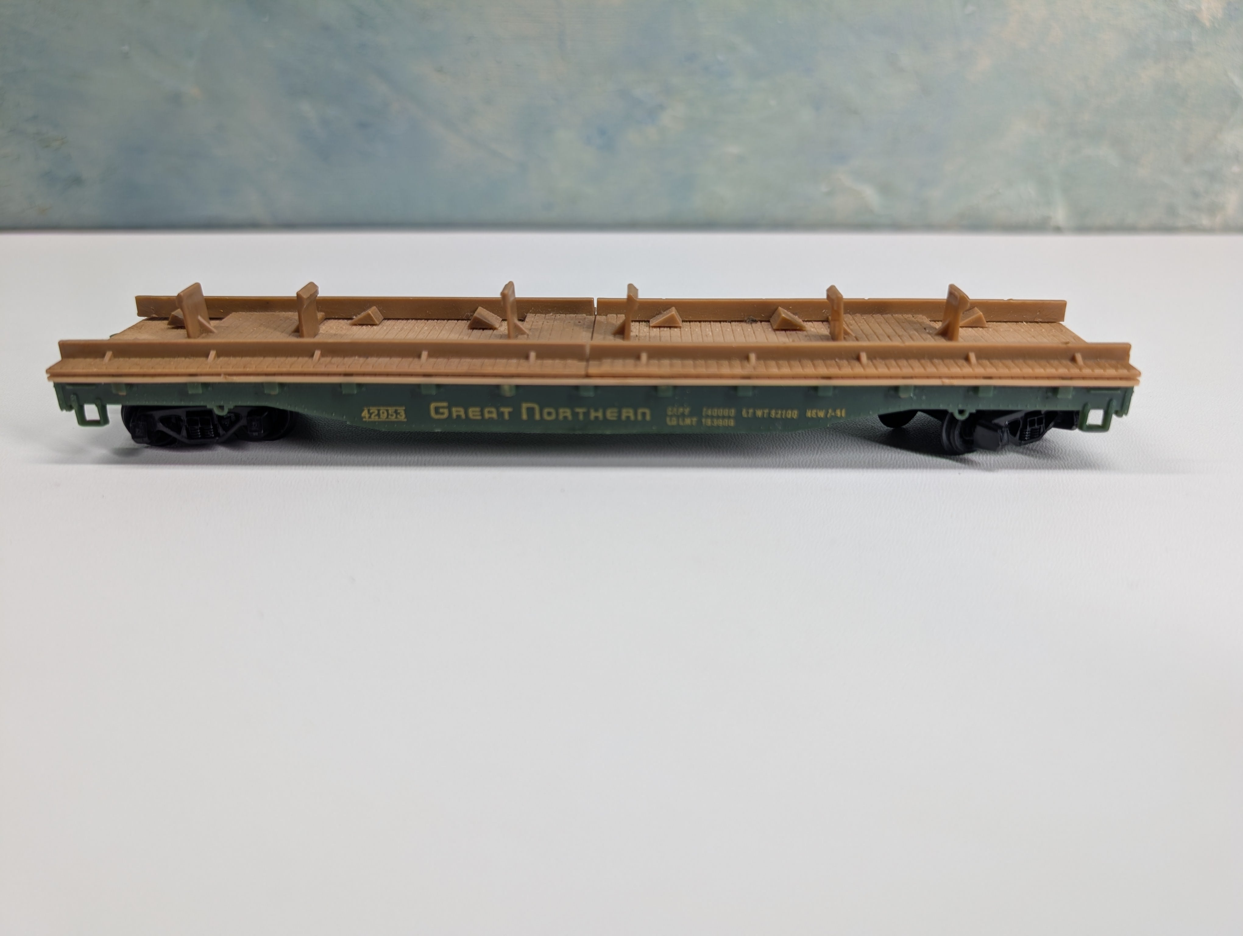 USED Mantua HO Scale 50' Trailer Flat Car Great Northern #42953
