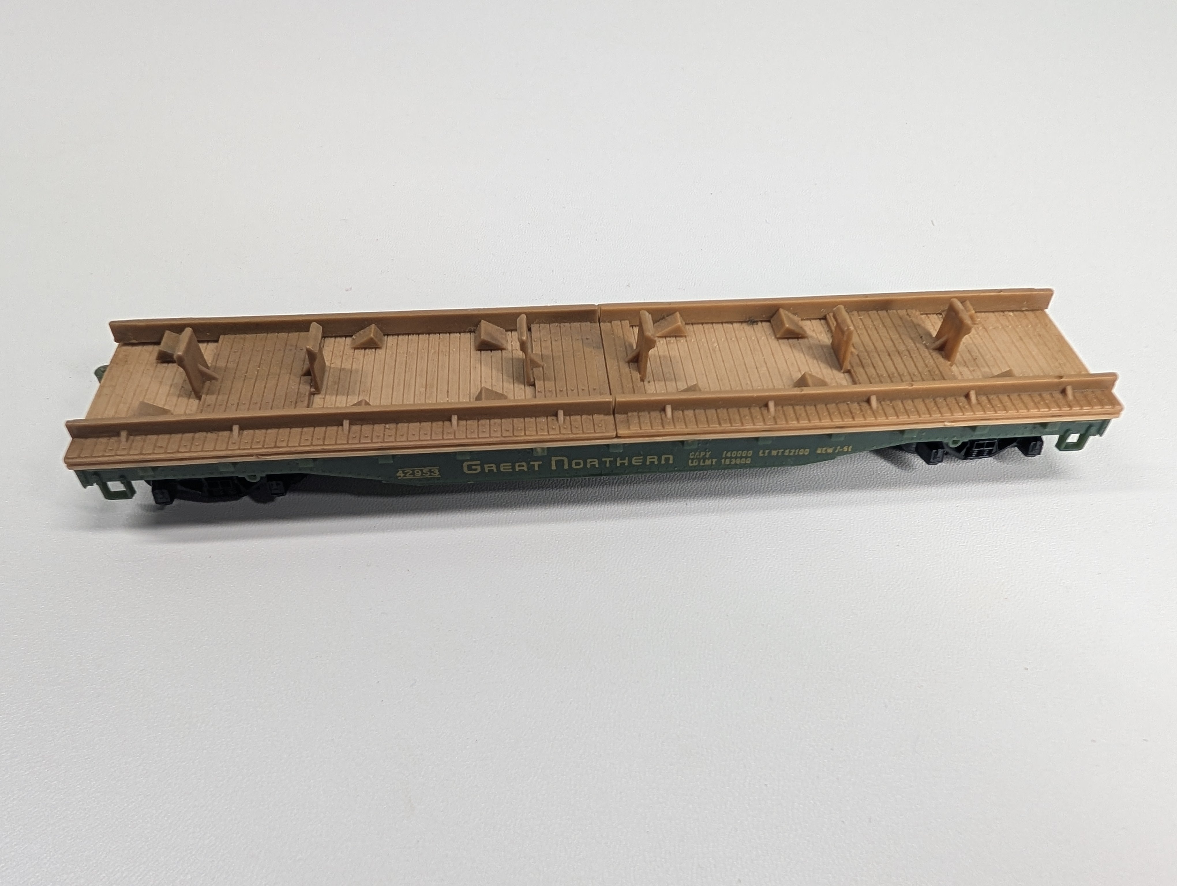 USED Mantua HO Scale 50' Trailer Flat Car Great Northern #42953