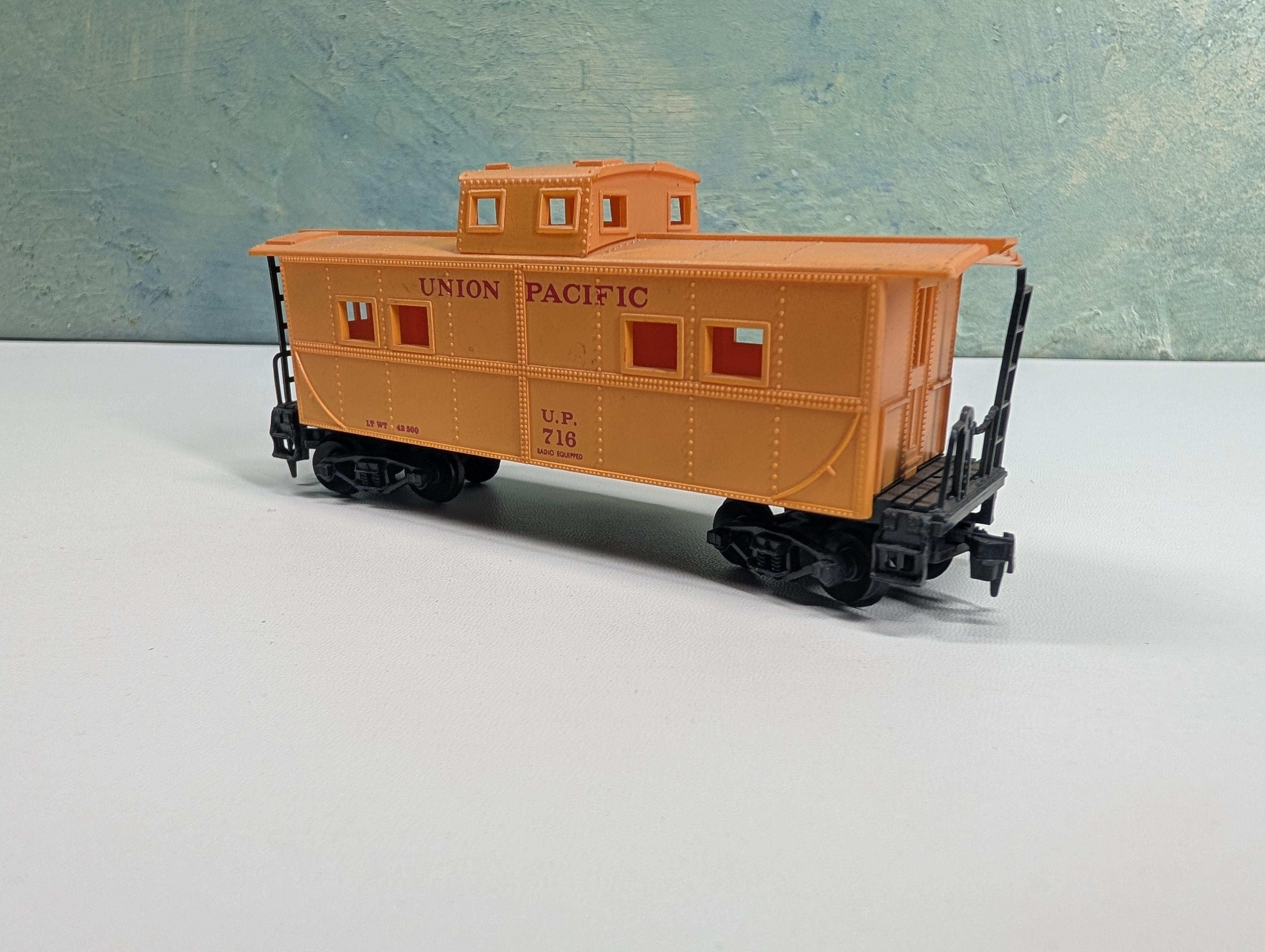 USED HO Scale Caboose Union Pacific UP #716