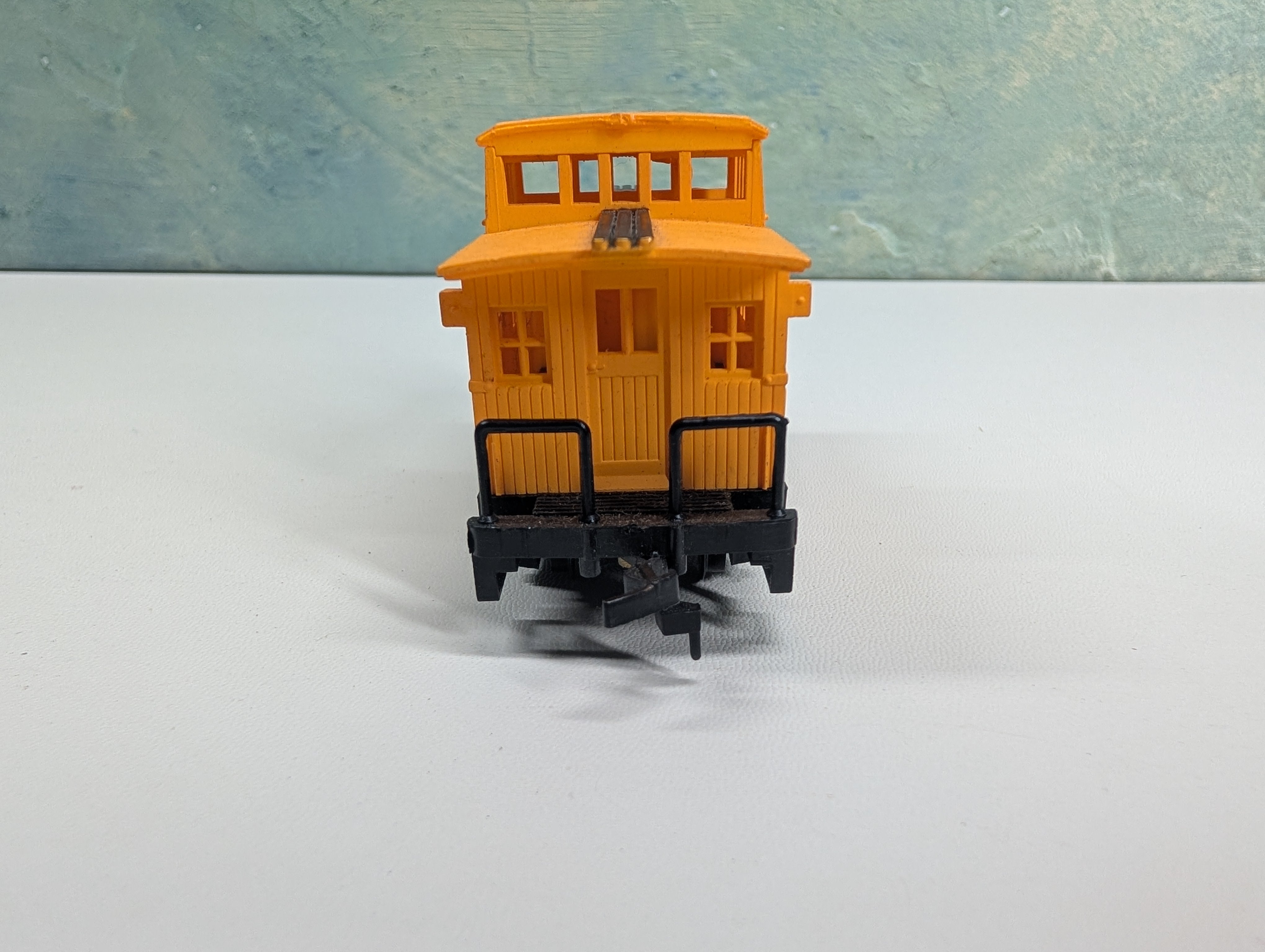USED Bachmann HO Scale Bobber Caboose Union Pacific
