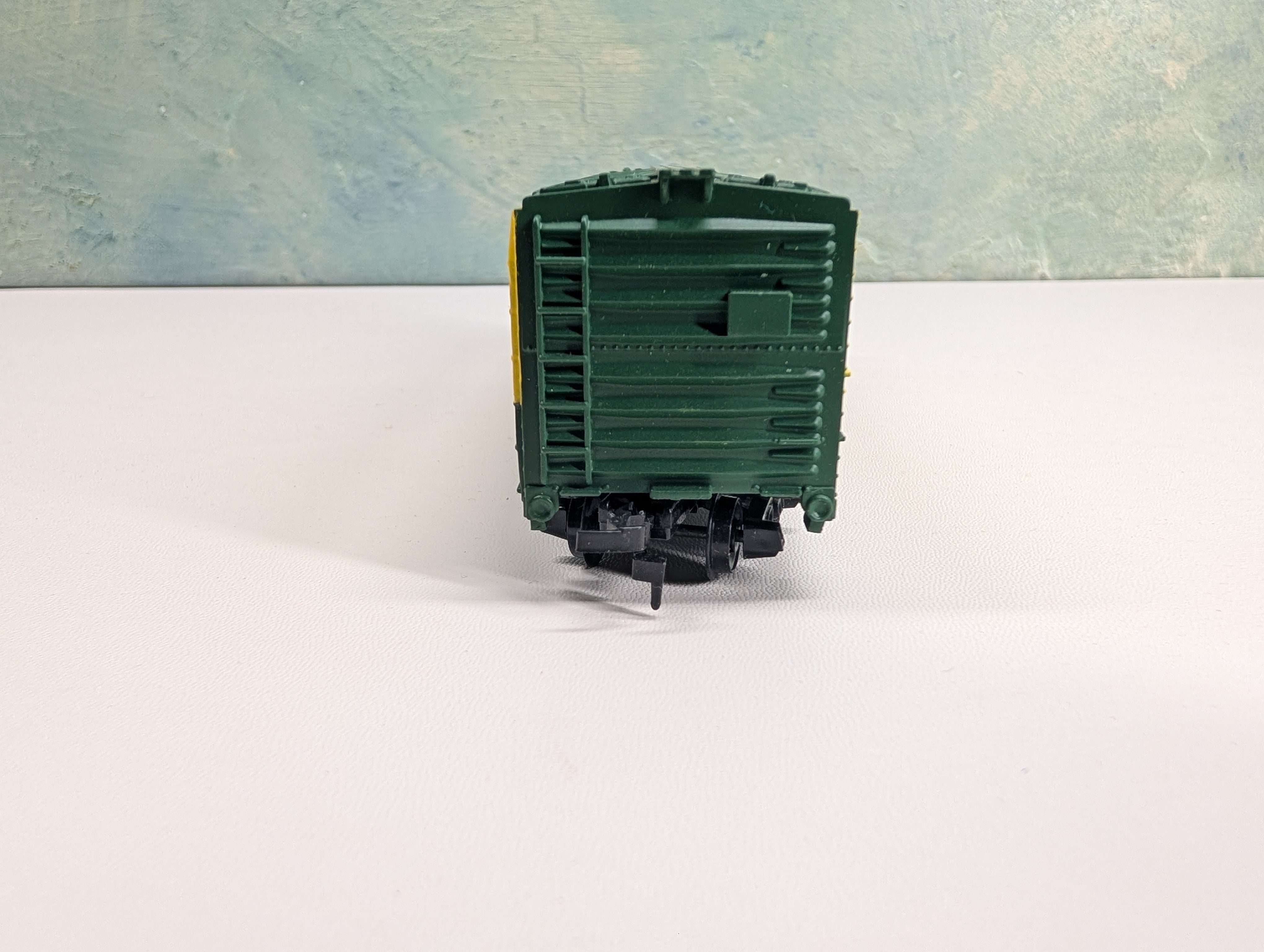 USED Mantua 739-818 HO Scale Heavy 40' Woodside Reefer Chicago & North Western CNW #15077