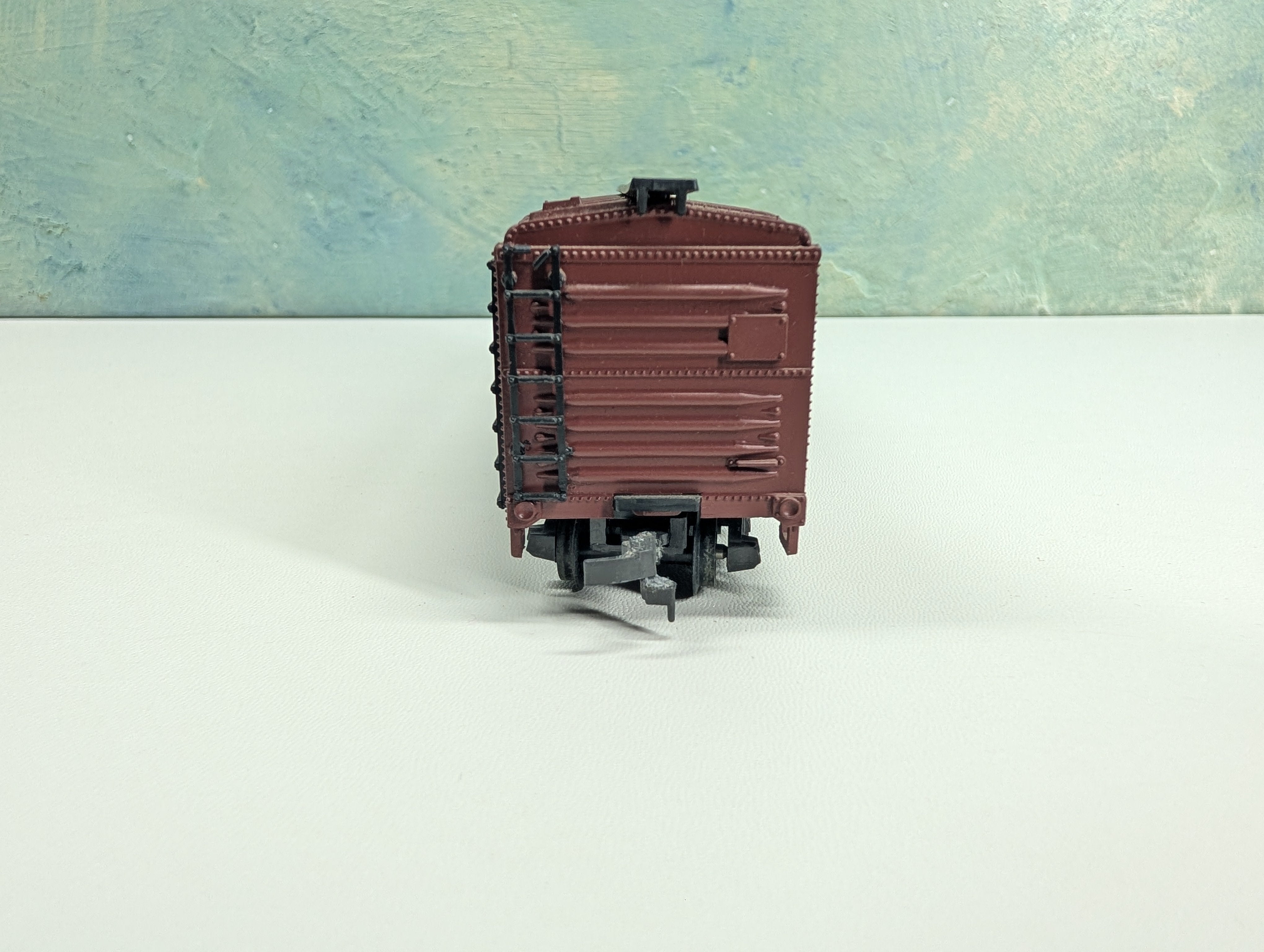 USED HO Scale Wooden Box Car Northern Pacific NP #38572