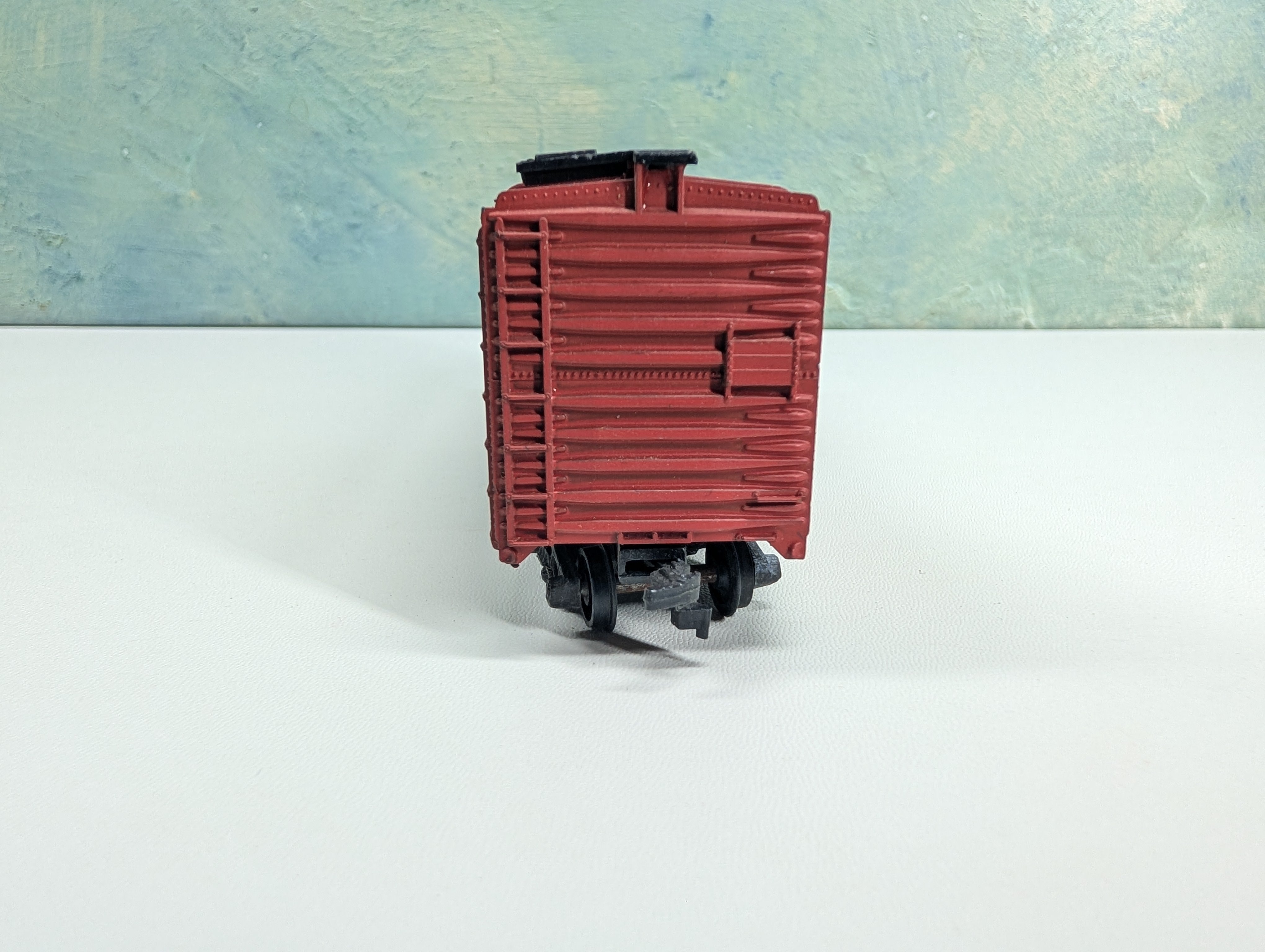 USED Athearn HO Scale 40' Box Car New Haven NH #39288