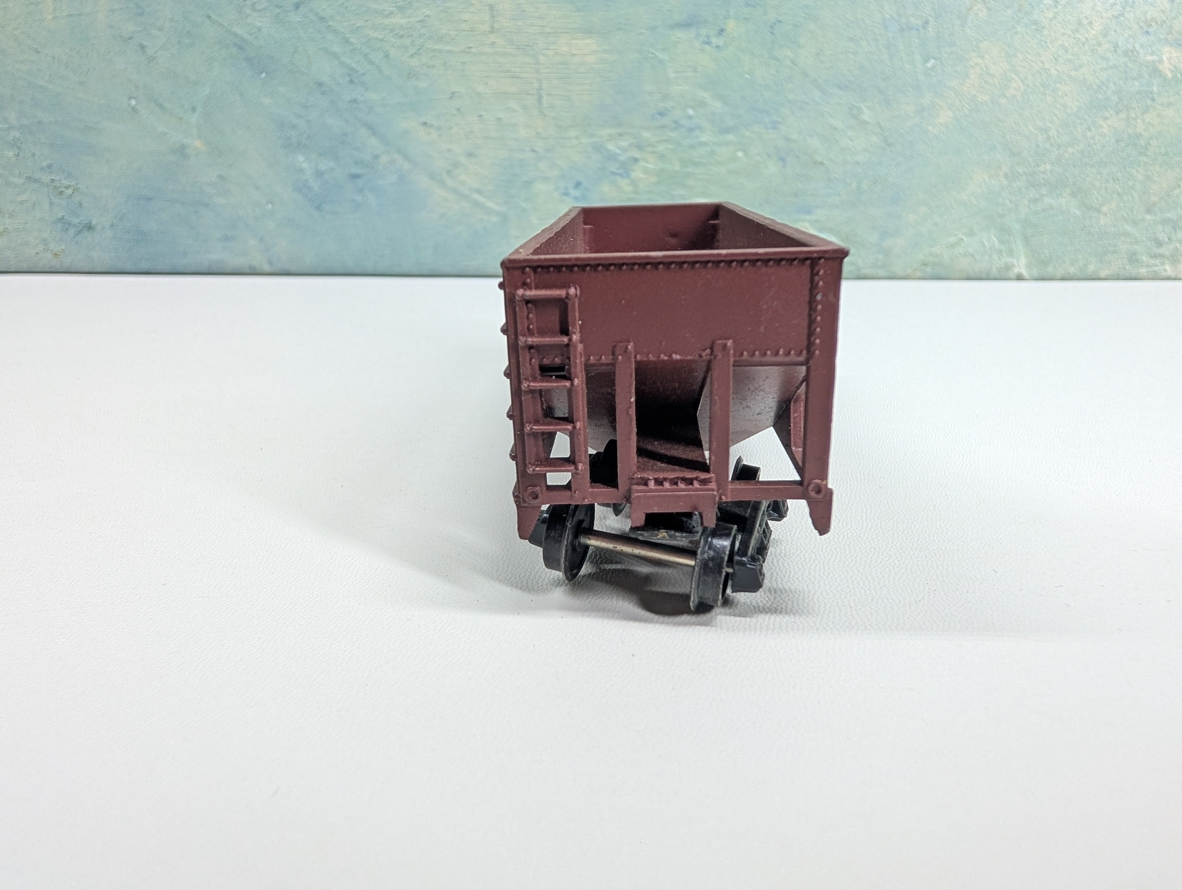 USED HO Scale 2 Bay Hopper Union Pacific UP #32100