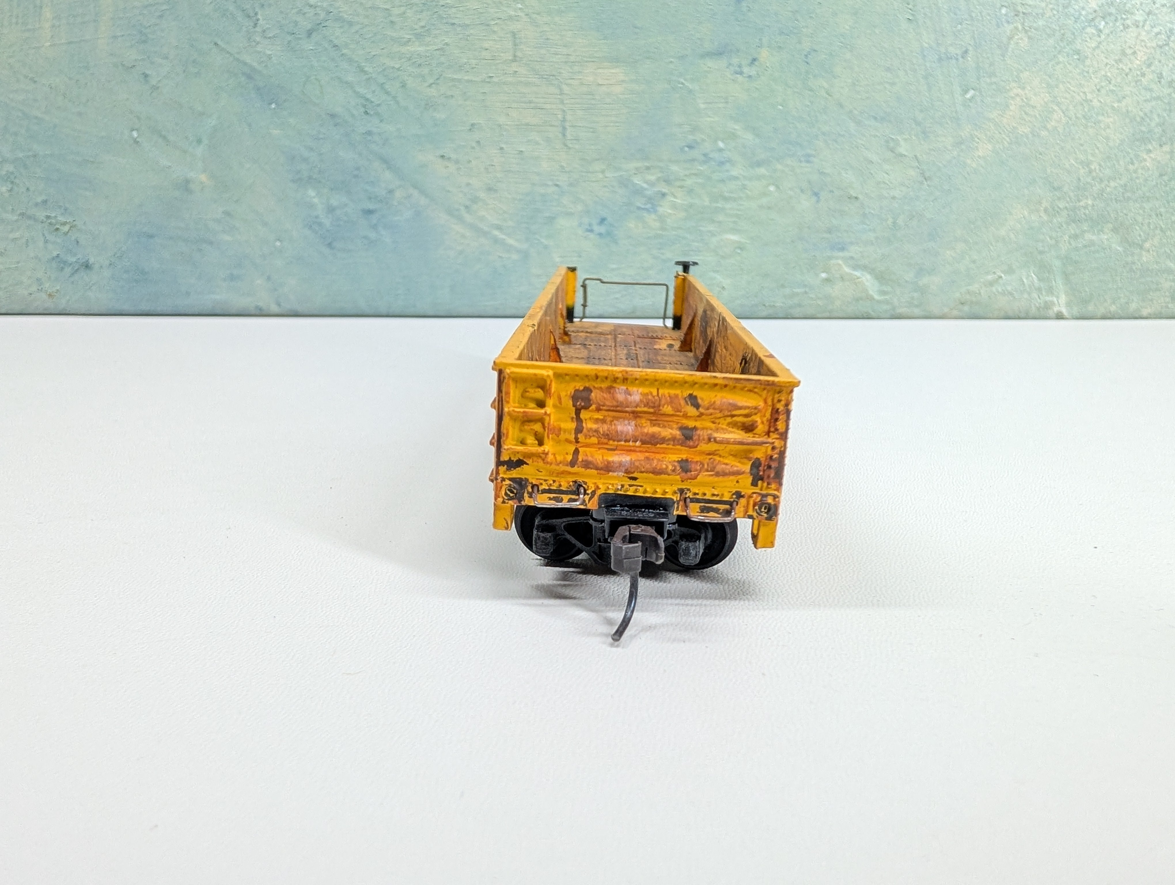 USED Varney HO Scale Gondola, Weathered Ohio Seamless Tube Division Steel Co OSTX #4908 RARE