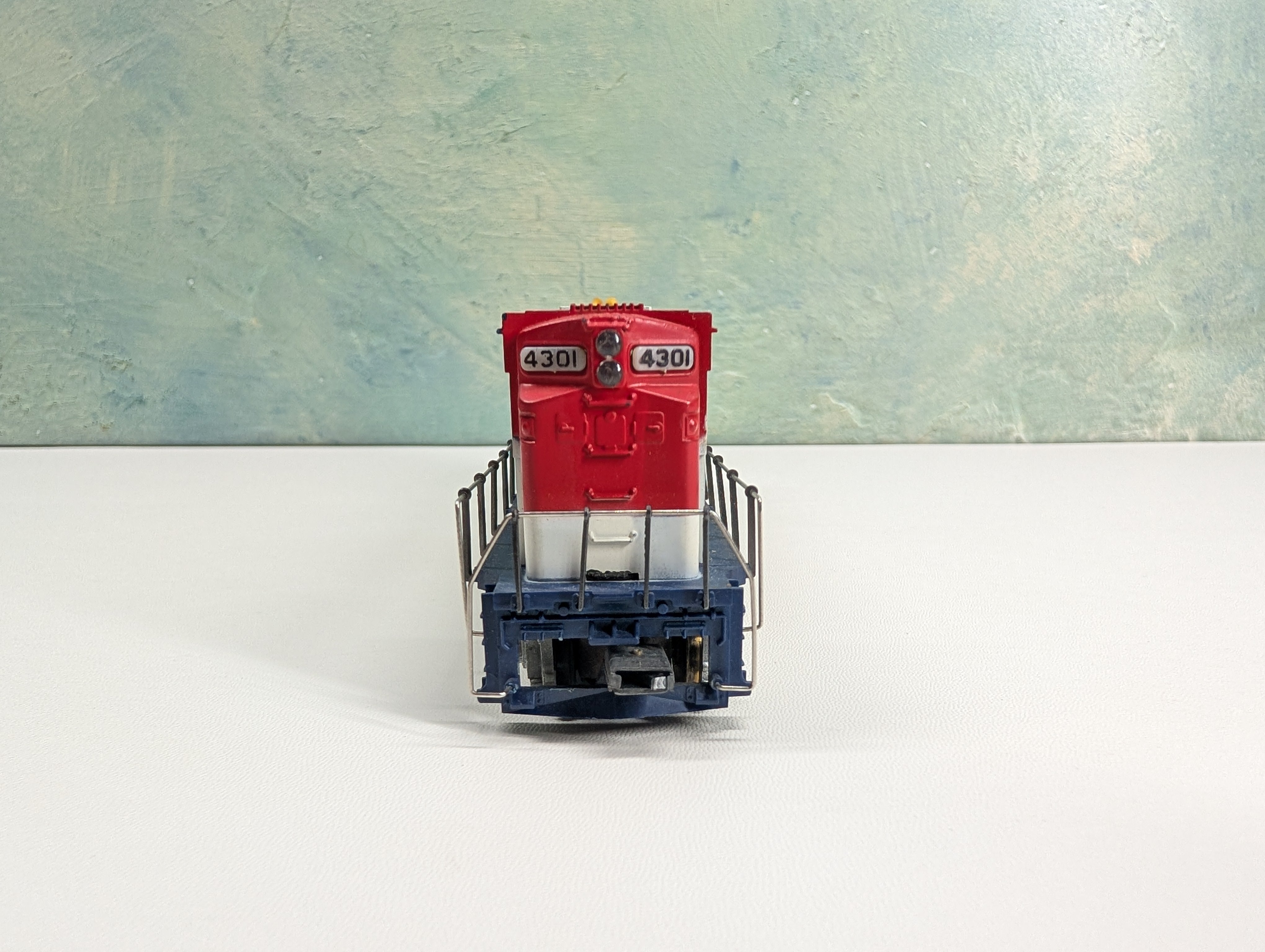 USED Tyco HO Scale Spirit of '76 Alco Century Diesel Locomotive Tested! DC