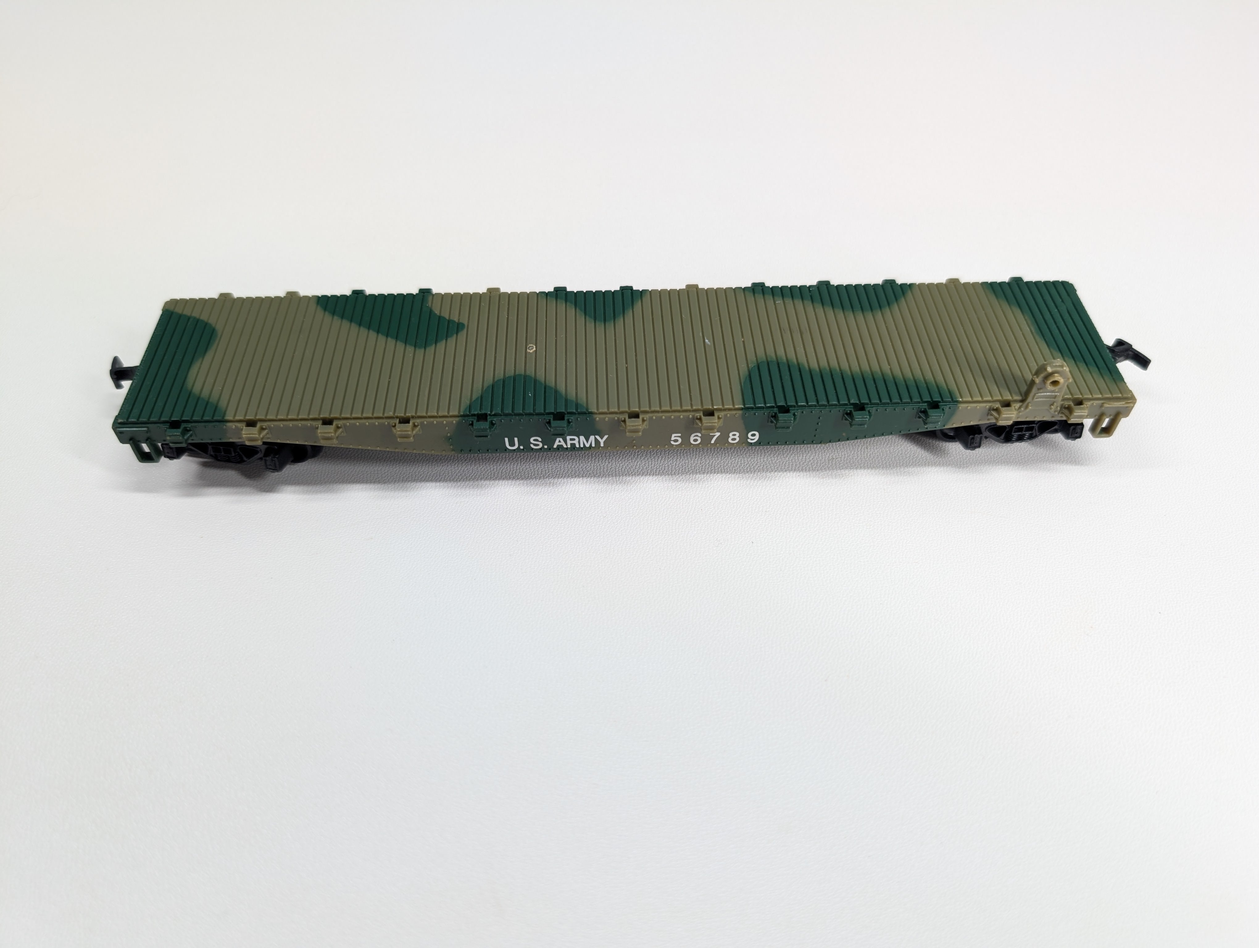 USED Cox HO Scale 50' Flat Car US Army 56789