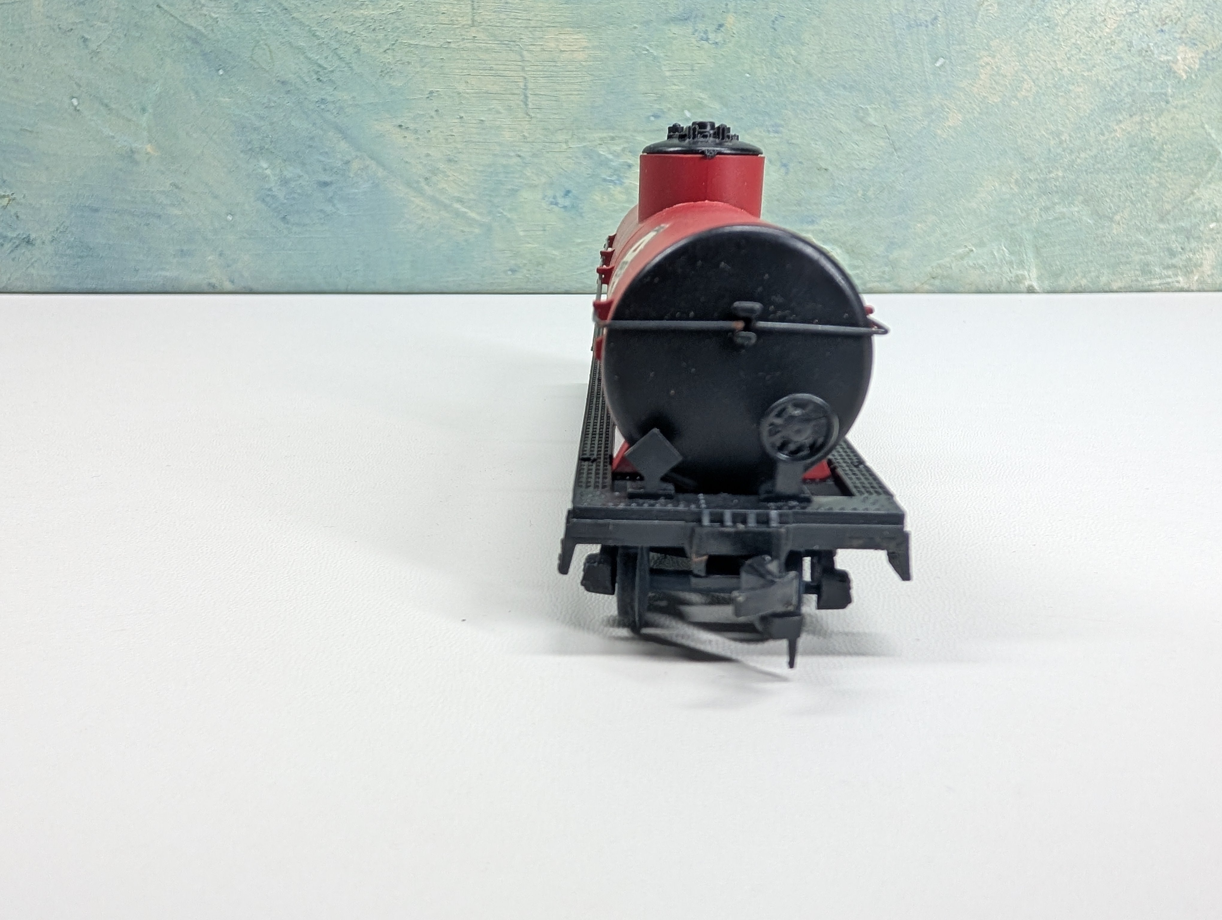 USED Varney HO Scale Single Dome Tank Car Koppers KPCX #2104