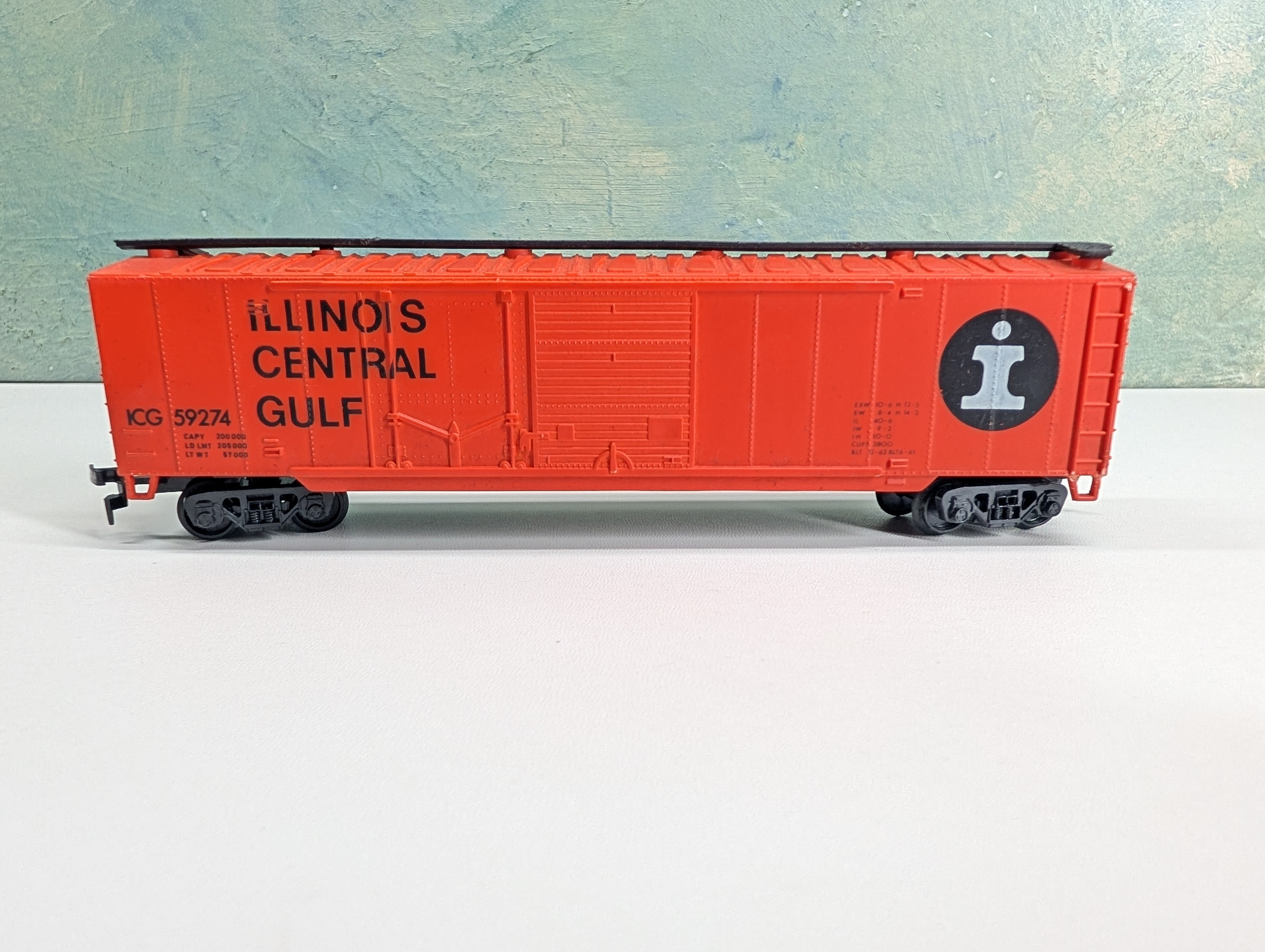 USED HO Scale 50' Box Car Illinois Central Gulf ICG #59274