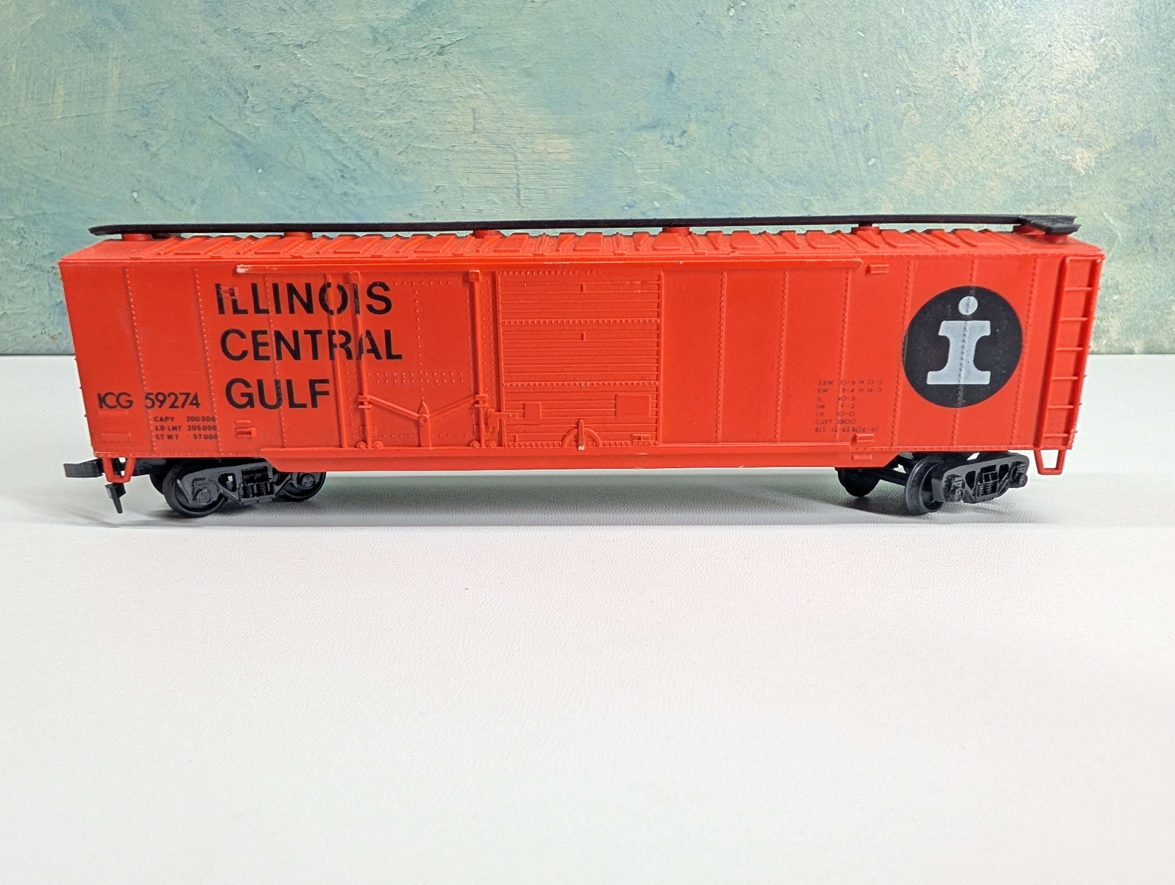USED HO Scale 50' Box Car Illinois Central Gulf ICG #59274