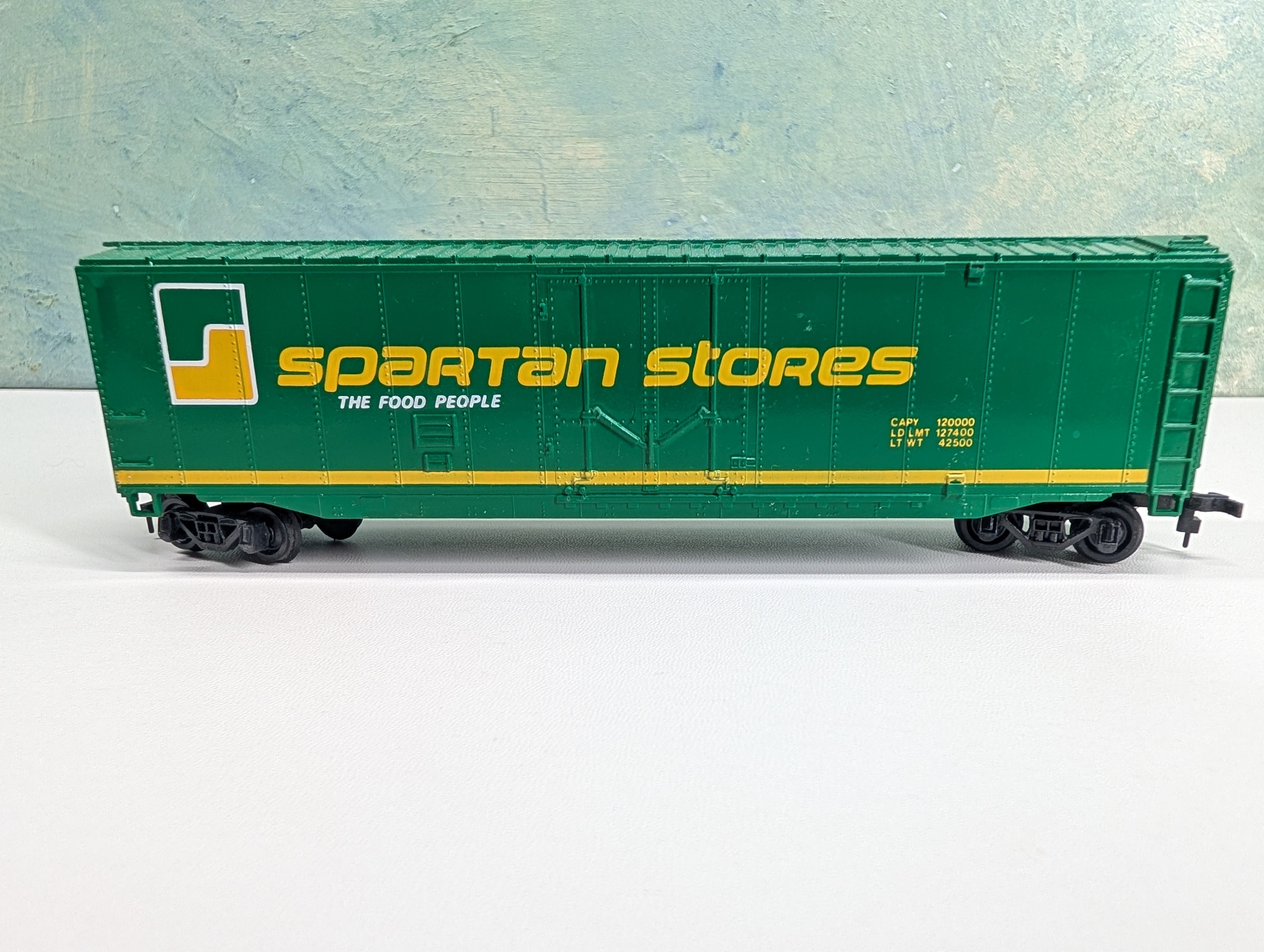 USED Bachmann HO Scale 50' PD Billboard Box Car Spartan Stores Food