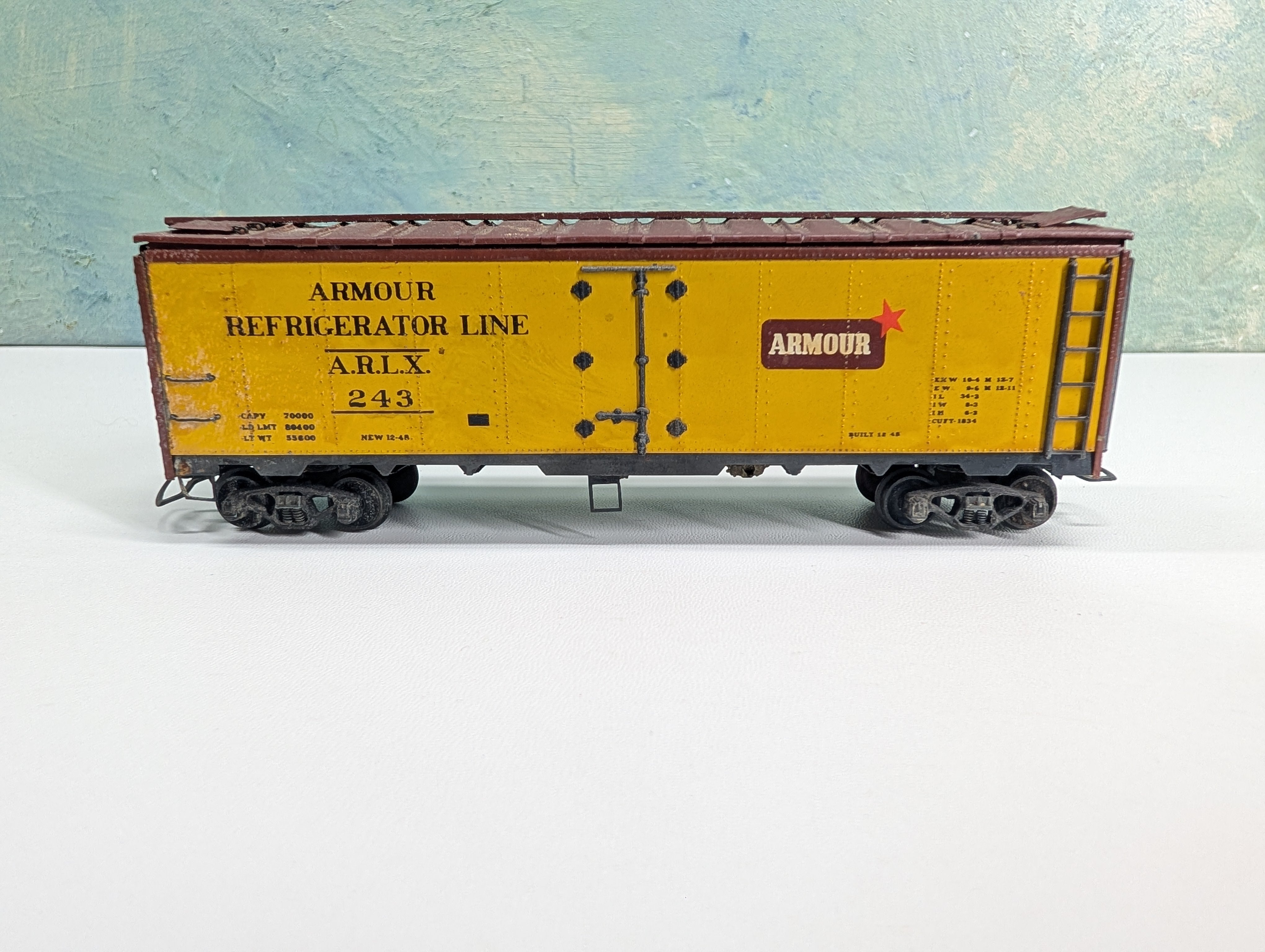 USED Athearn HO Scale 40' Reefer Box Car Armour Refrigerator Line ARLX #243 Metal