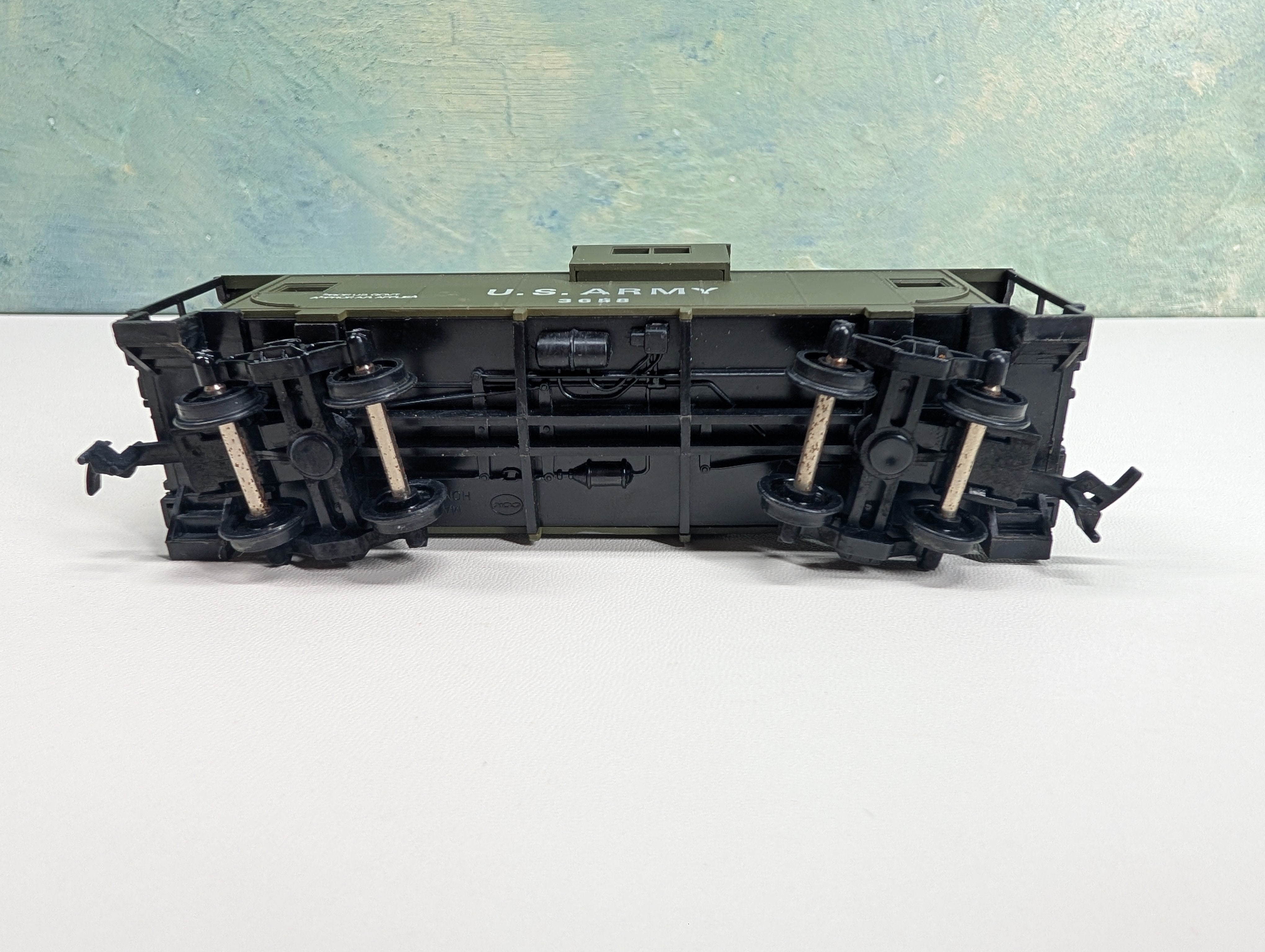 USED Cox HO Scale Caboose US Army #3658