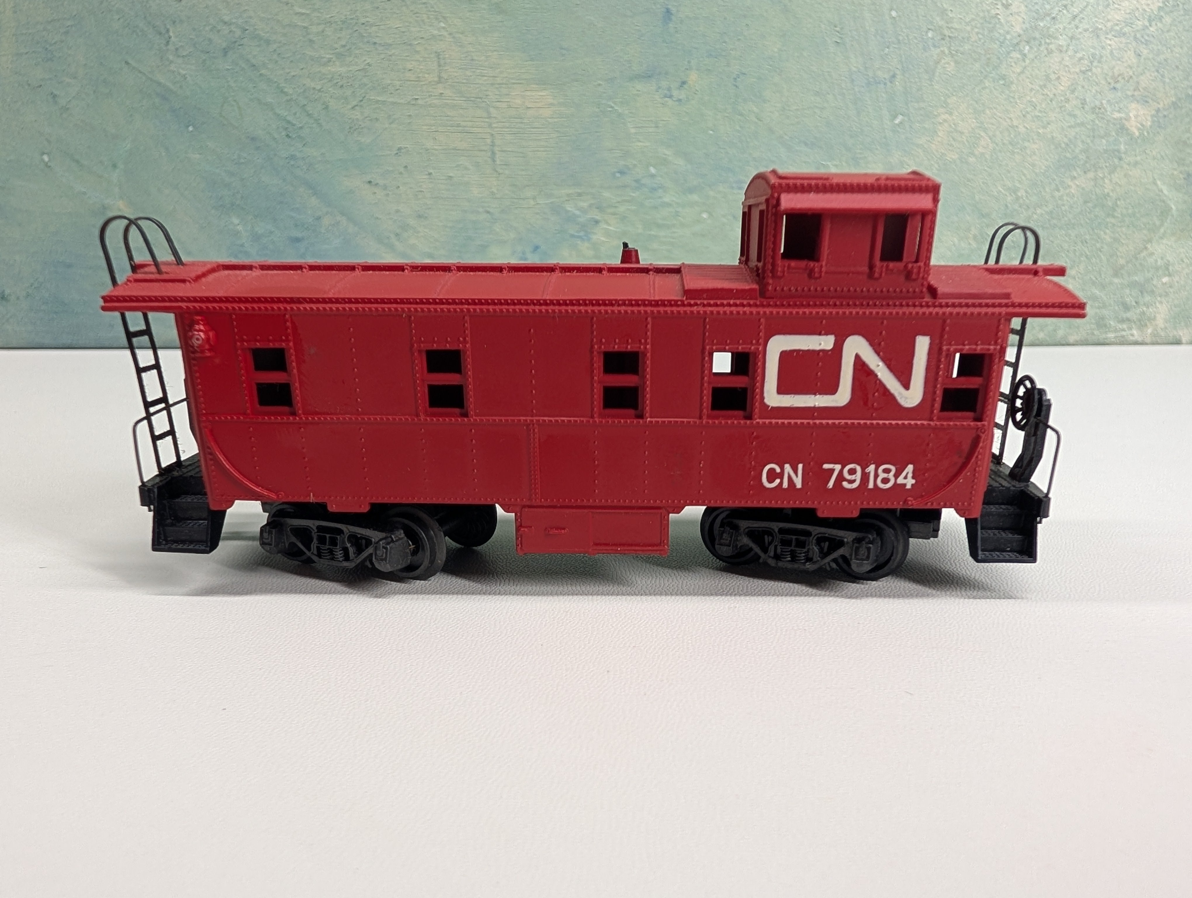 USED Rivarossi HO Scale Caboose Canadian National CN #79184