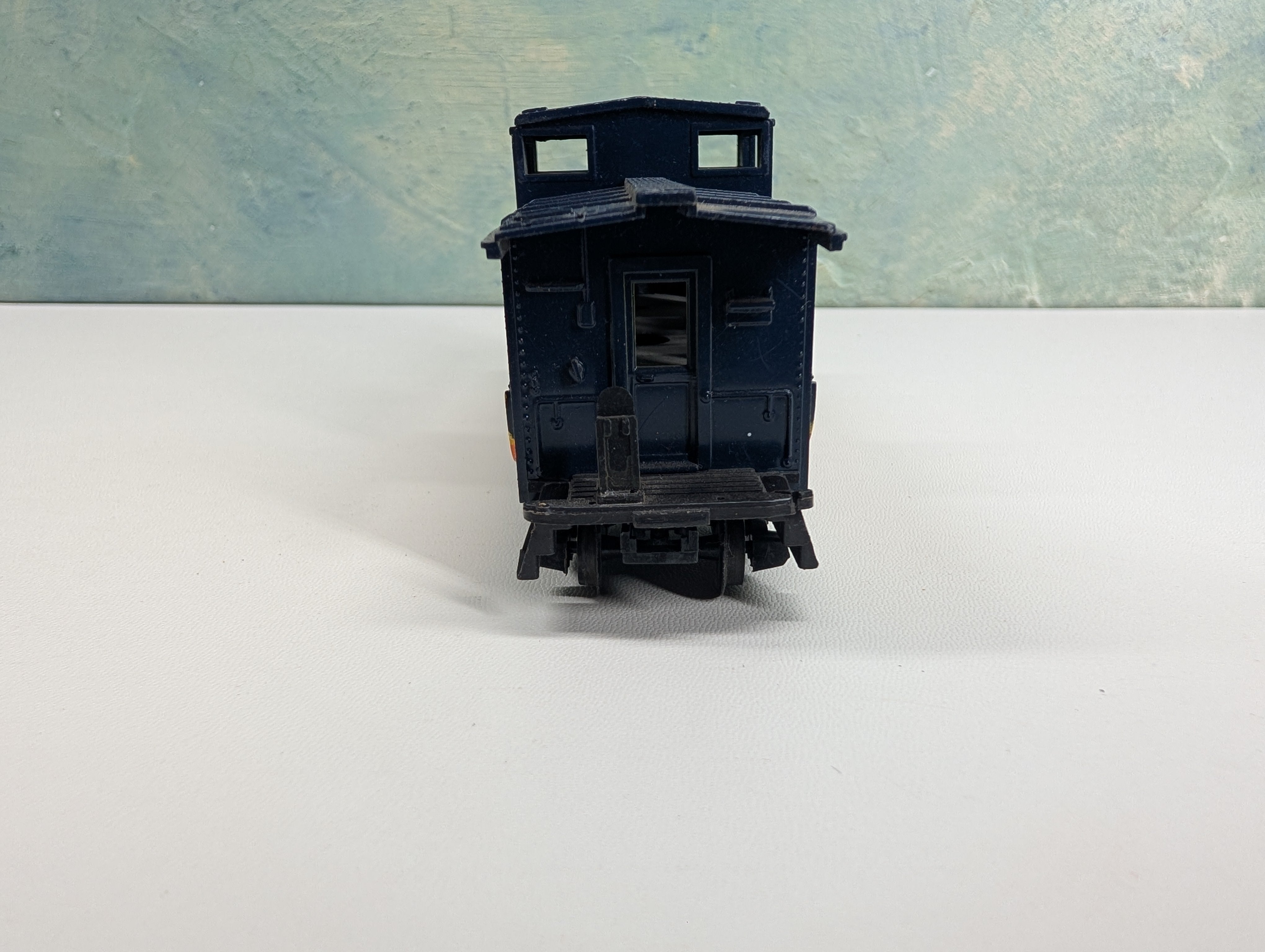 USED Tyco HO Scale Caboose Chessie System C&O #3323