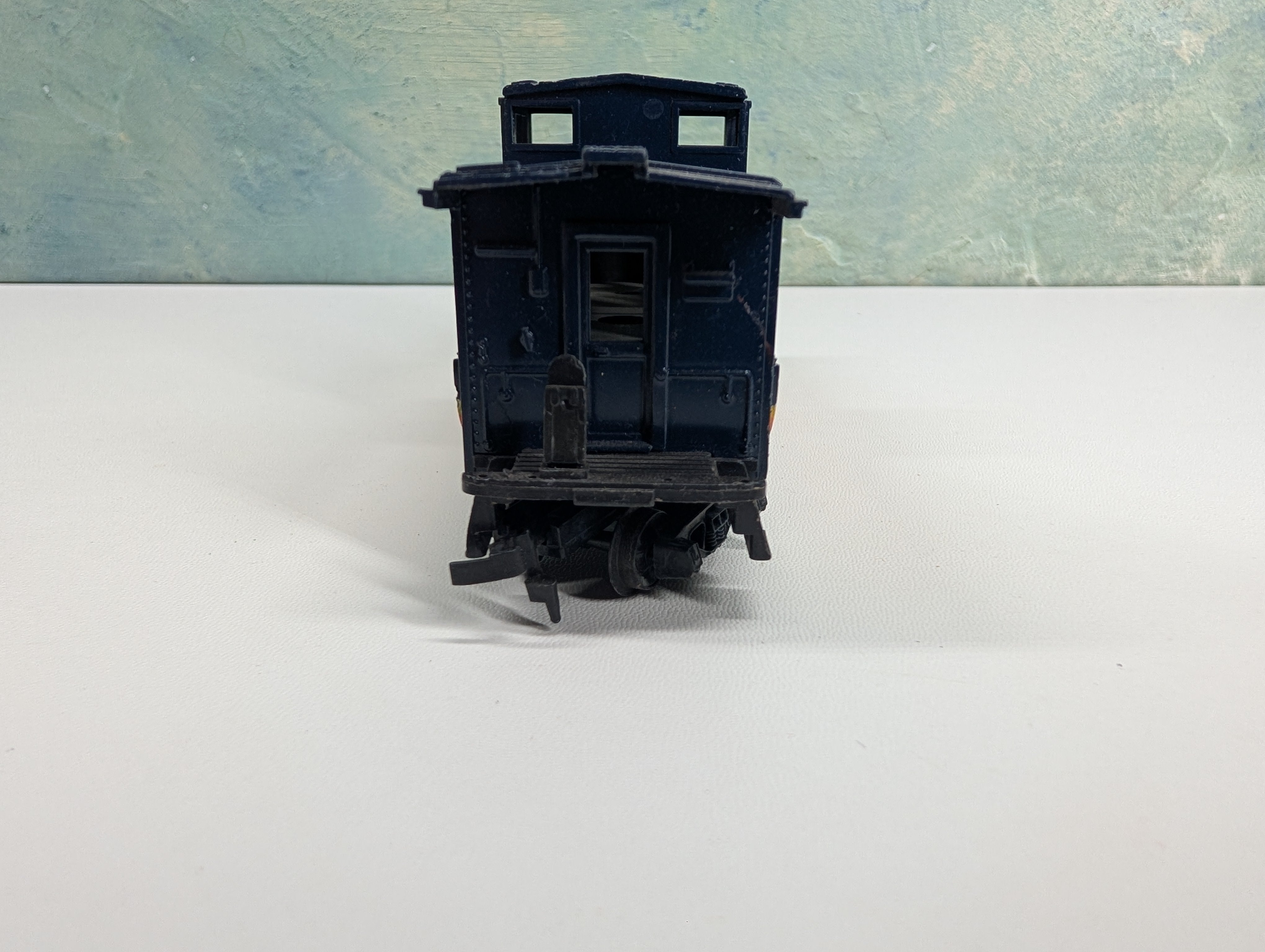 USED Tyco HO Scale Caboose Chessie System C&O #3323
