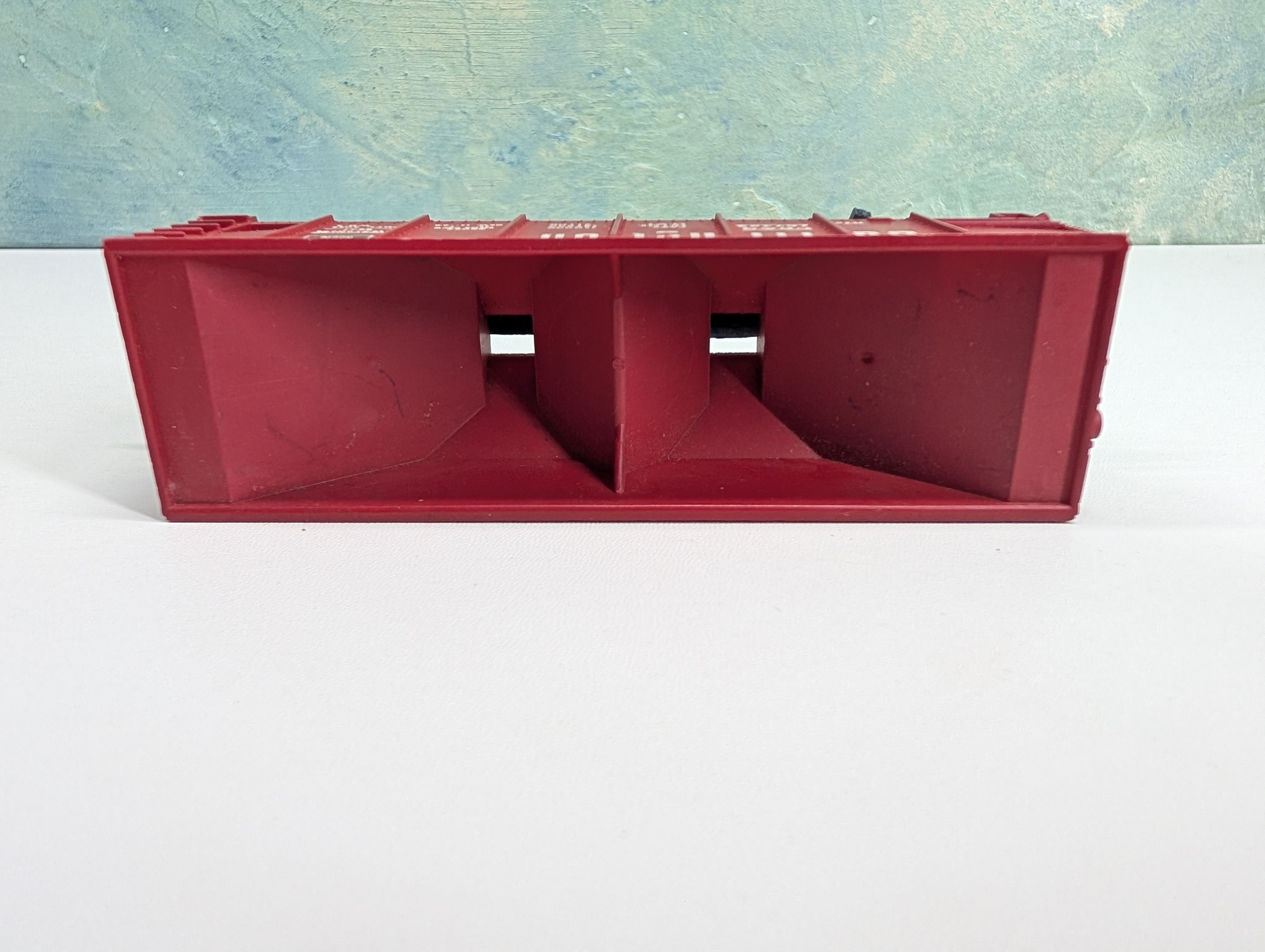USED Tyco HO Scale Operating 2 Bay Hopper Burlington CB&Q #167432