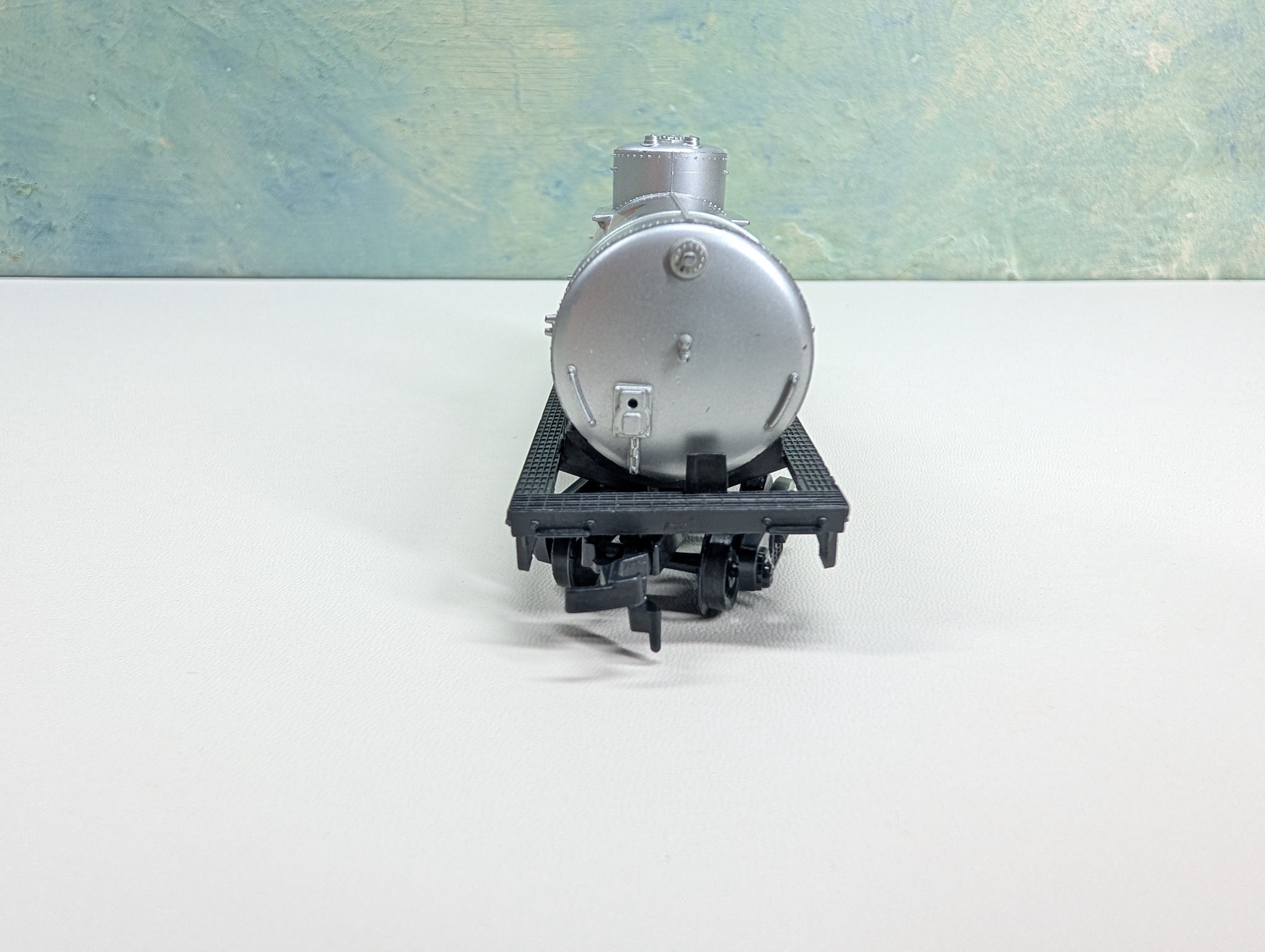 USED Life-Like HO Scale Single Dome Tank Car Campbell V-8