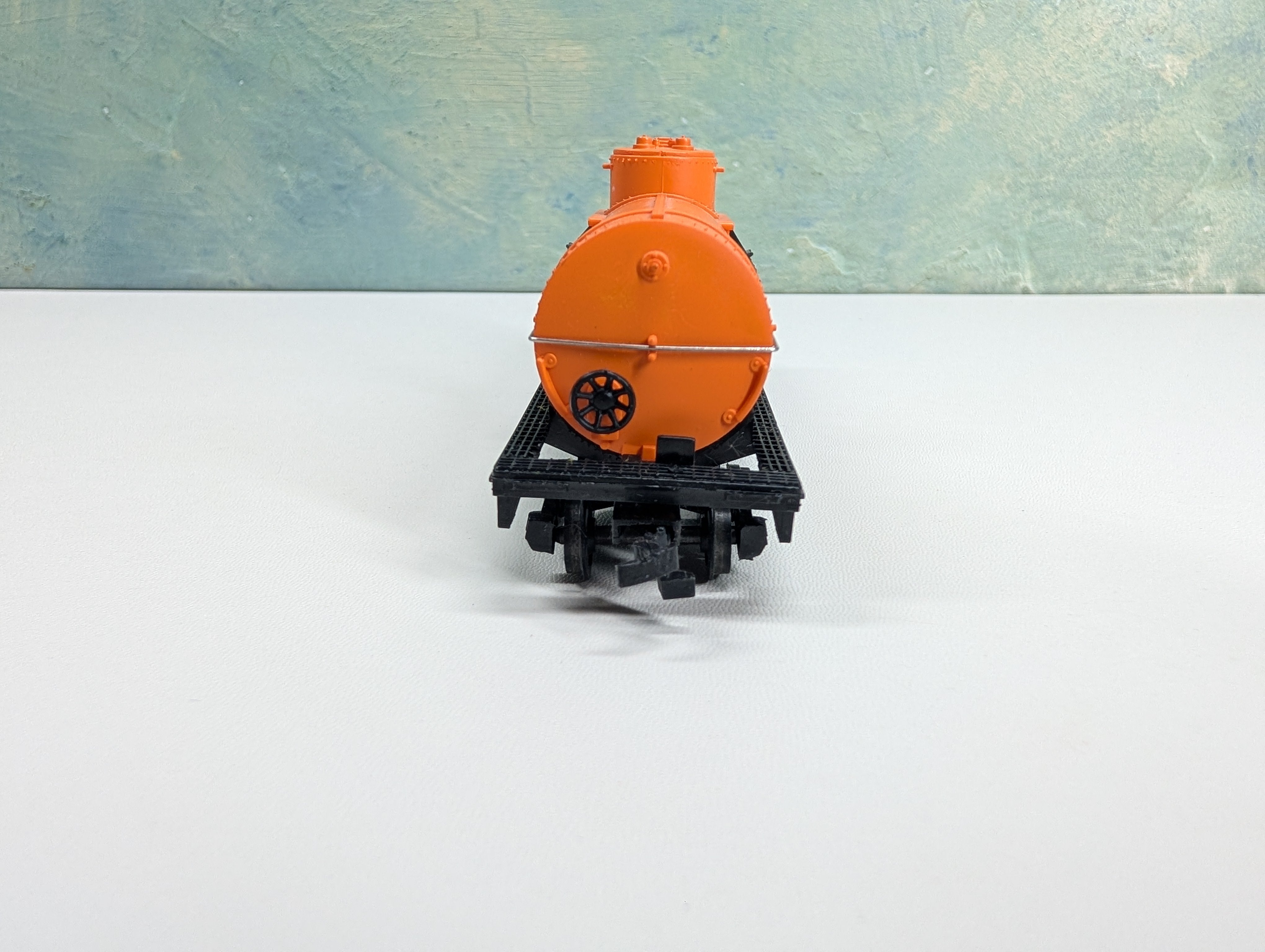 USED Bachmann HO Scale Single Dome Tank Car Shell SCCX #1754