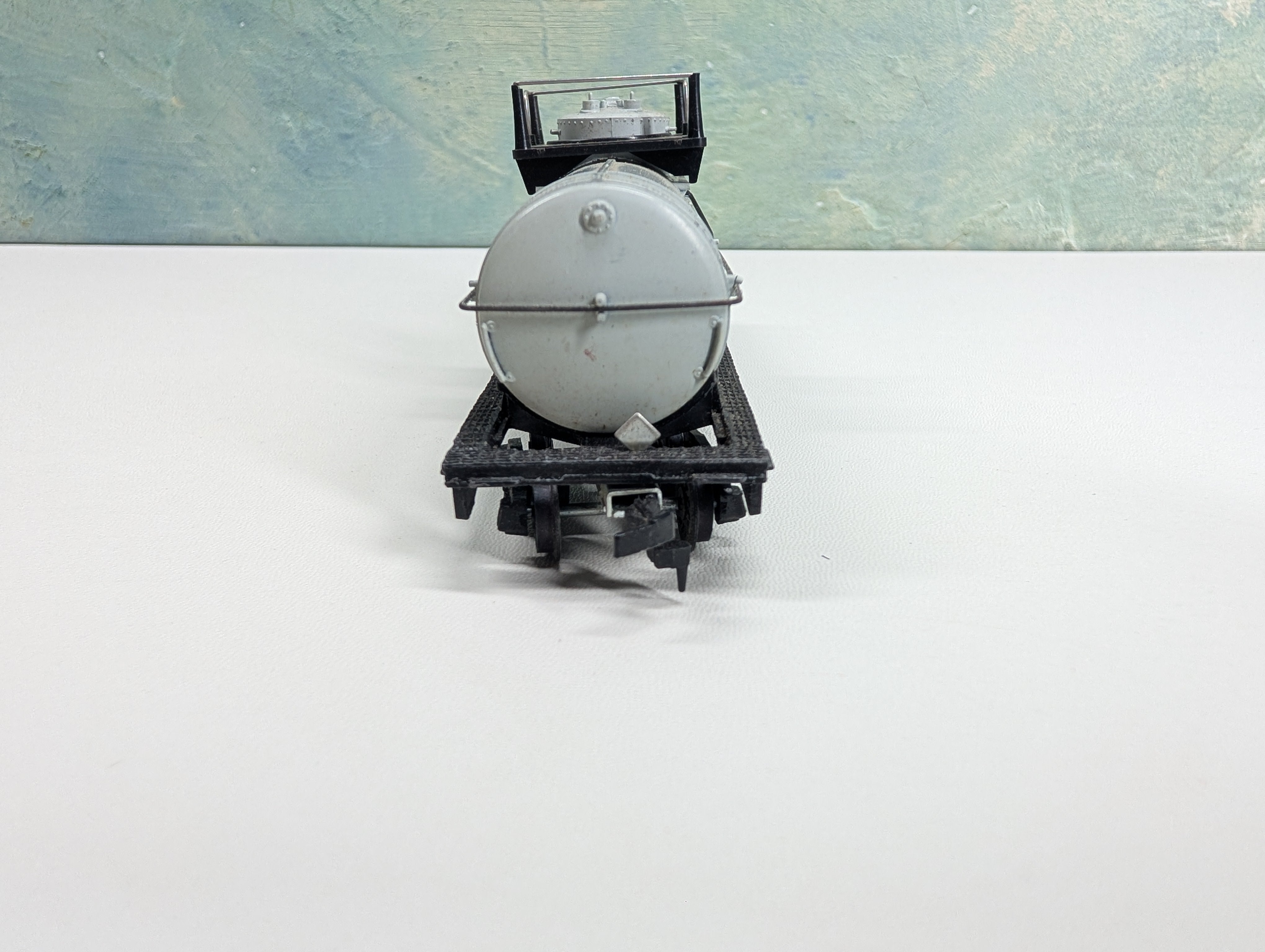 USED Mantua HO Scale Single Dome Chemical Tank Car Diamond Chemical GATX #74425