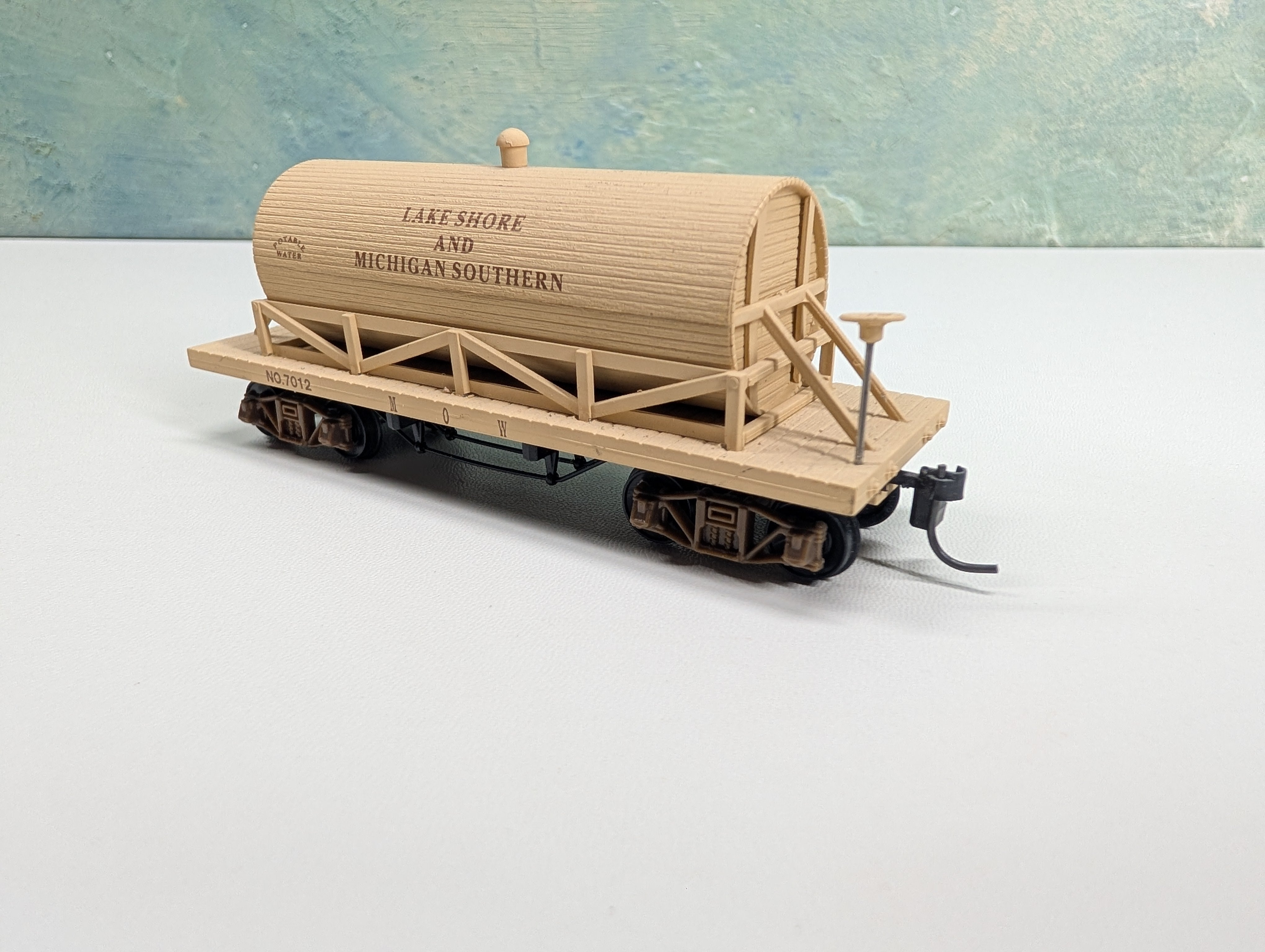USED IHC HO Scale Old Time Wooden Tank Lake Shore and Michigan Southern #7012 Potable Water MOW