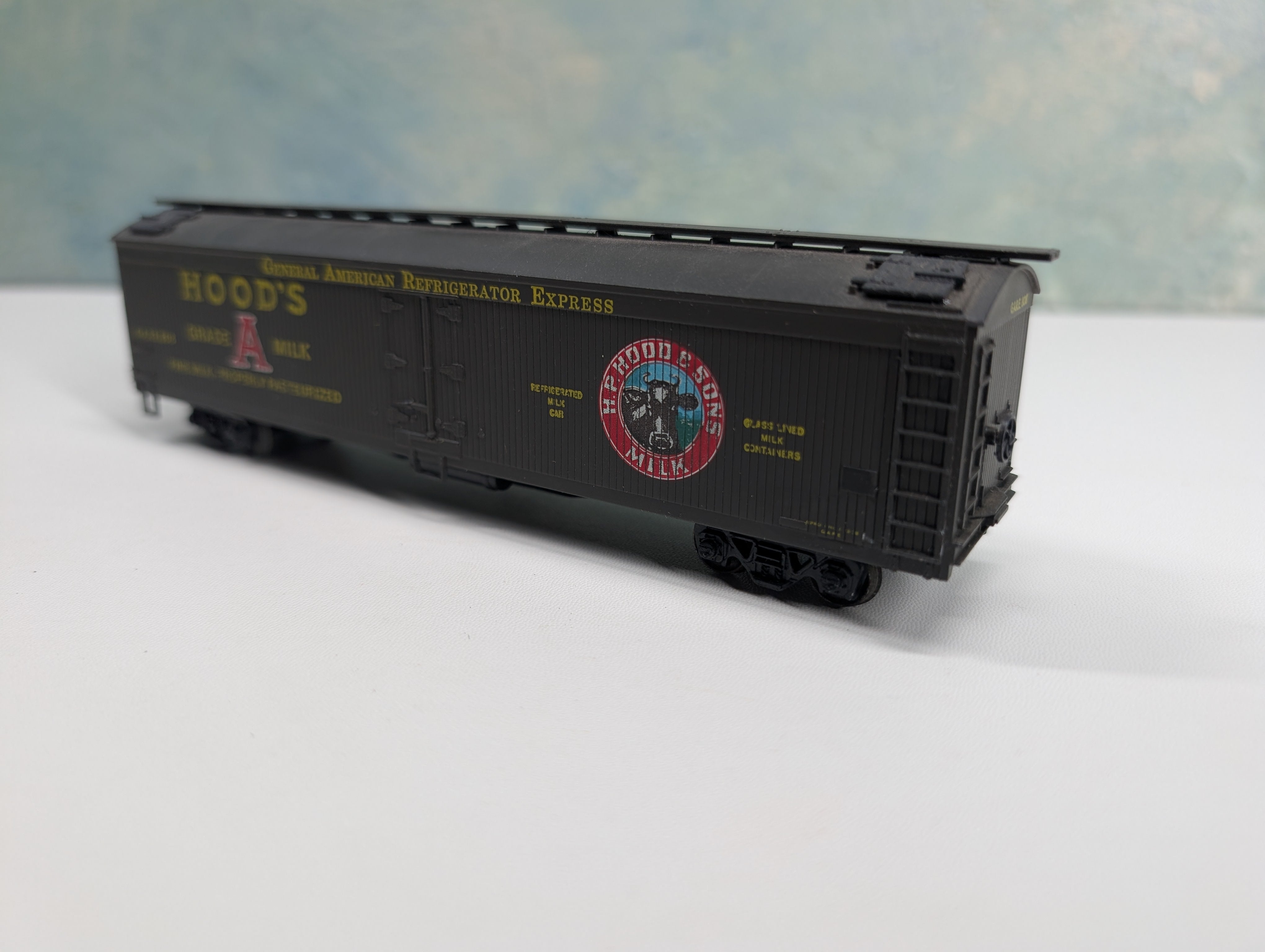USED HO Scale 50' Express Reefer Milk Car General American GARE #803