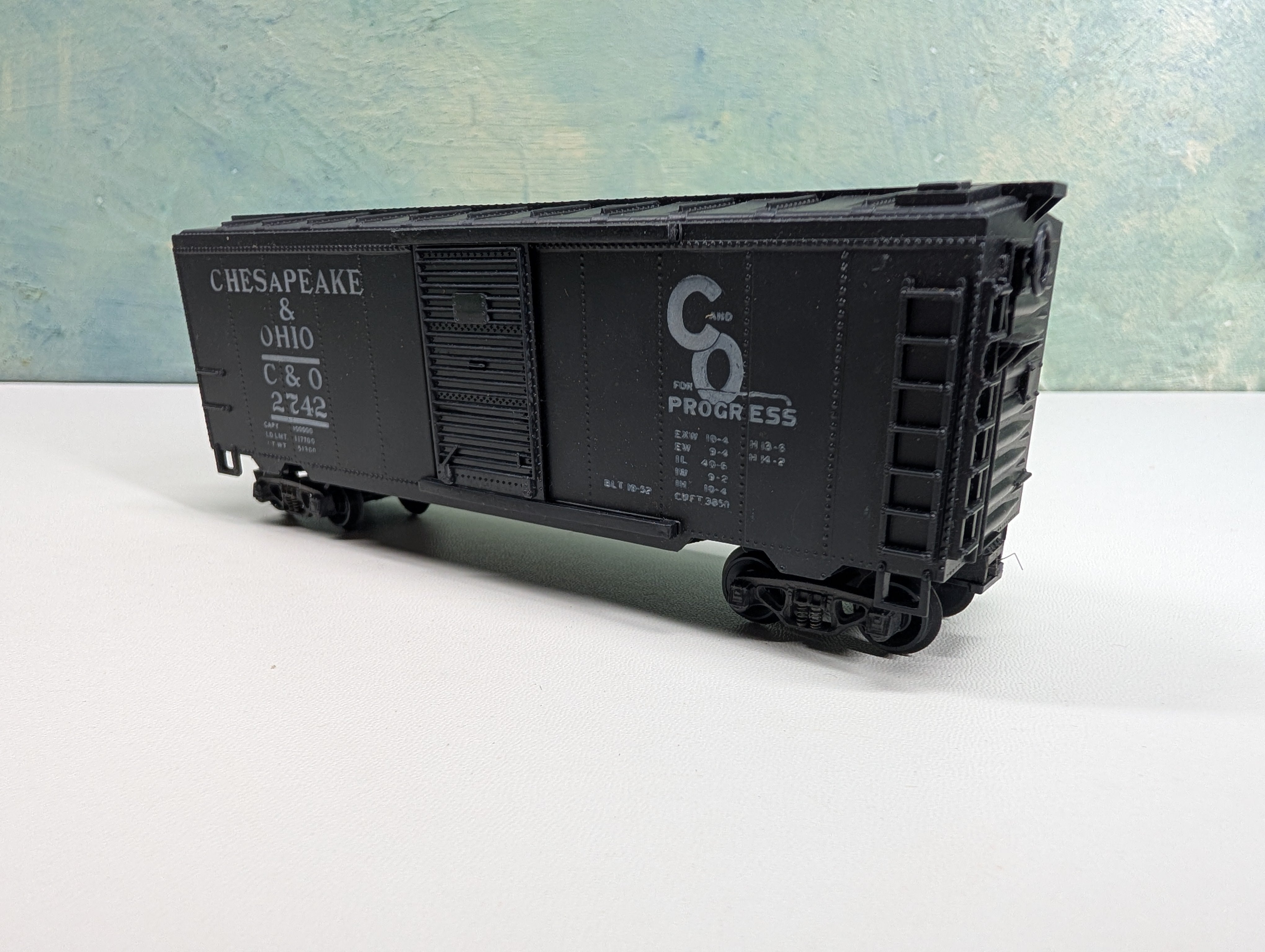 USED Varney HO Scale 40' Box Car Chesapeake and Ohio C&O #2742