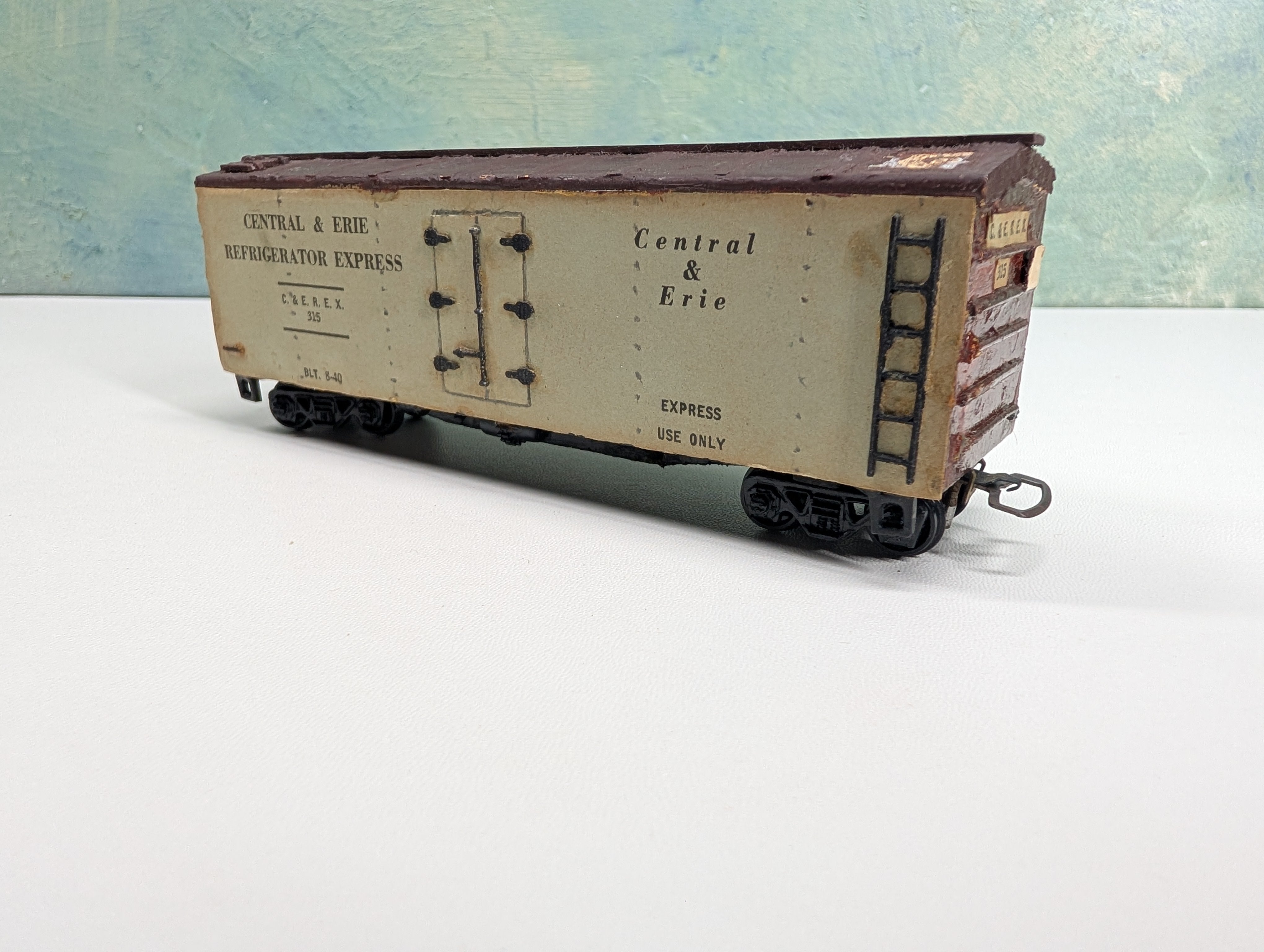 USED HO Scale Wood Kit 40' Reefer Box Car Central & Erie C&EREX #315