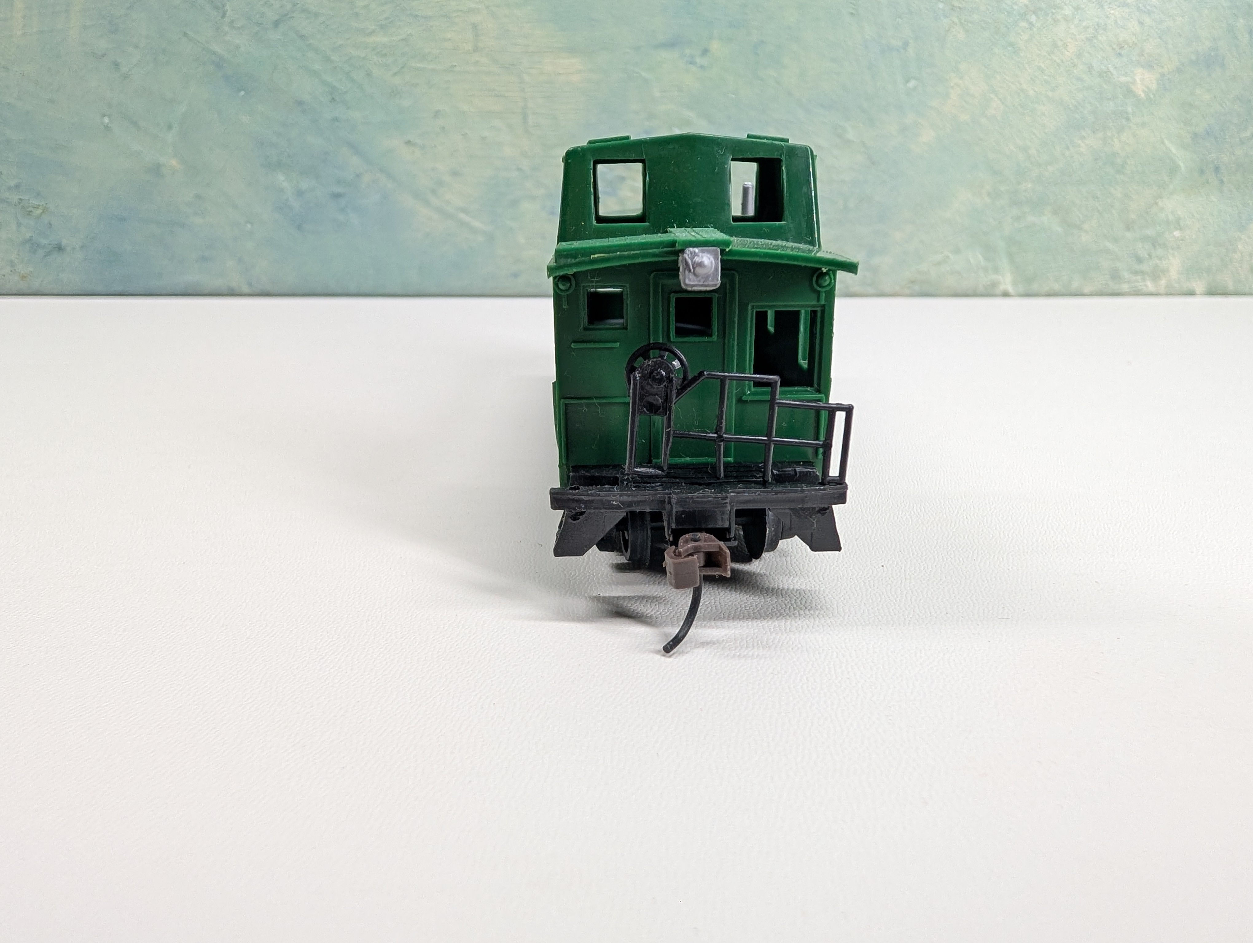 USED Bachmann HO Scale Green Caboose #128