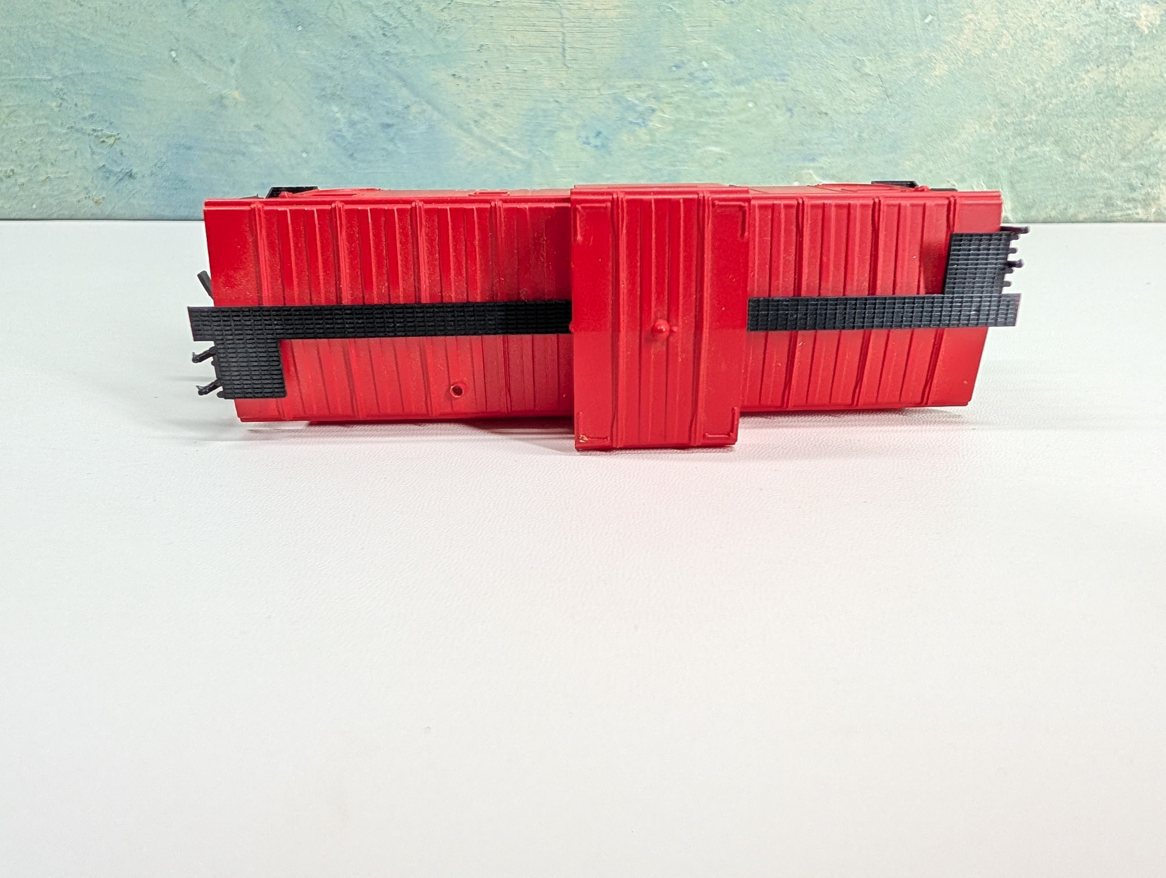USED AHM HO Scale Radio Caboose Erie #C143