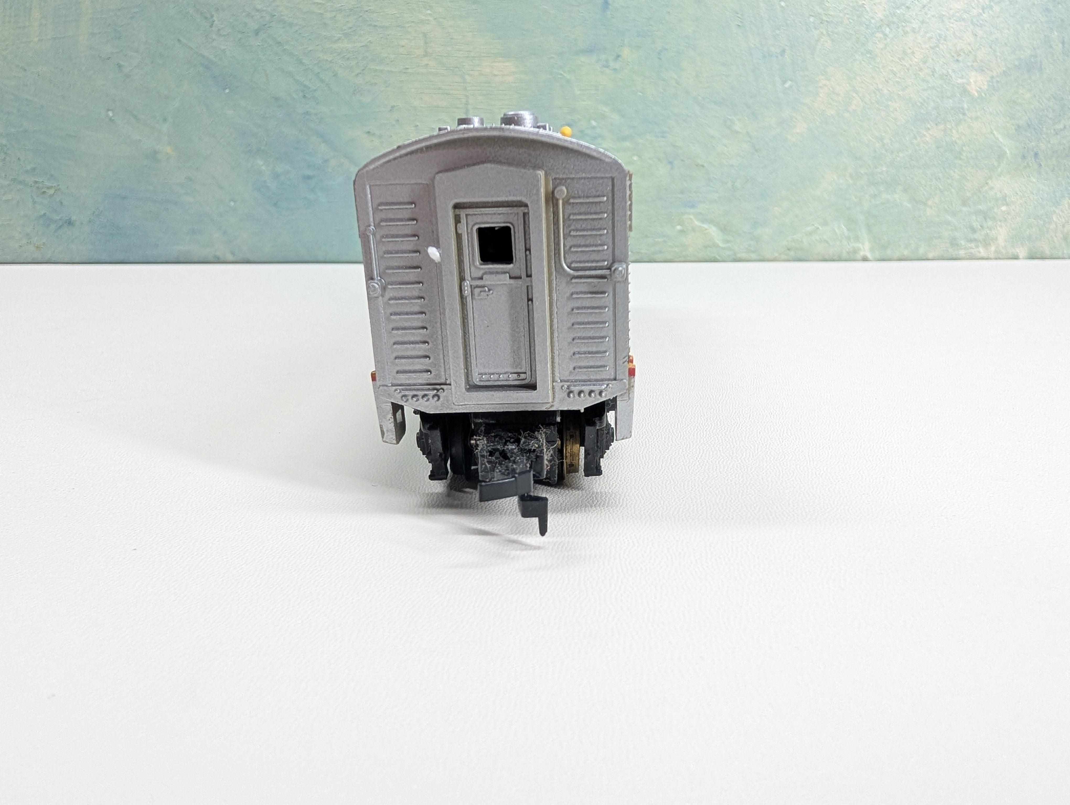 USED Tyco HO Scale Diesel Locomotive Santa Fe #4015 Tested! DC