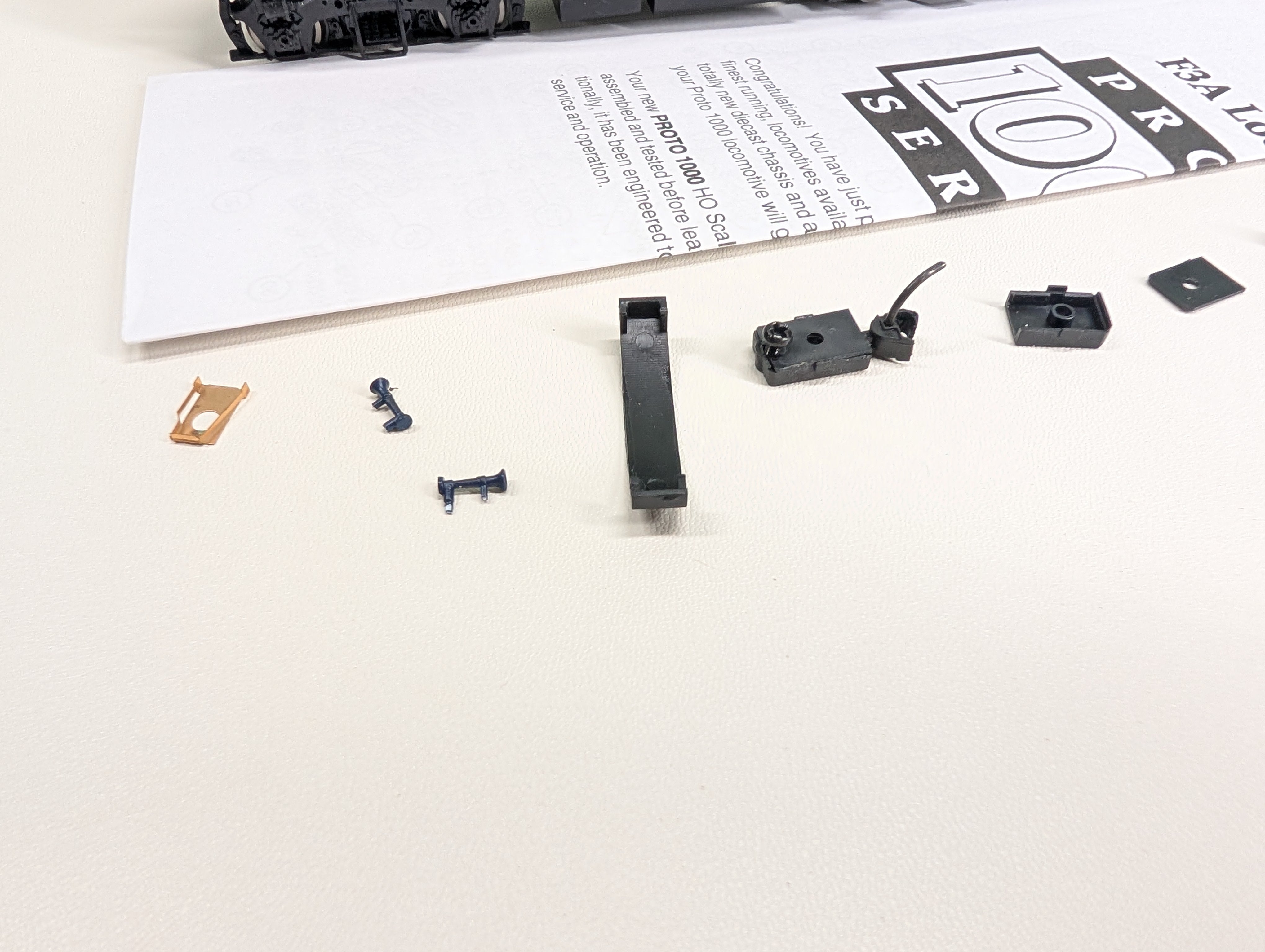 USED Life-Like HO Scale Proto1000 F3A Locomotive Chassis & Parts Runs Great DC