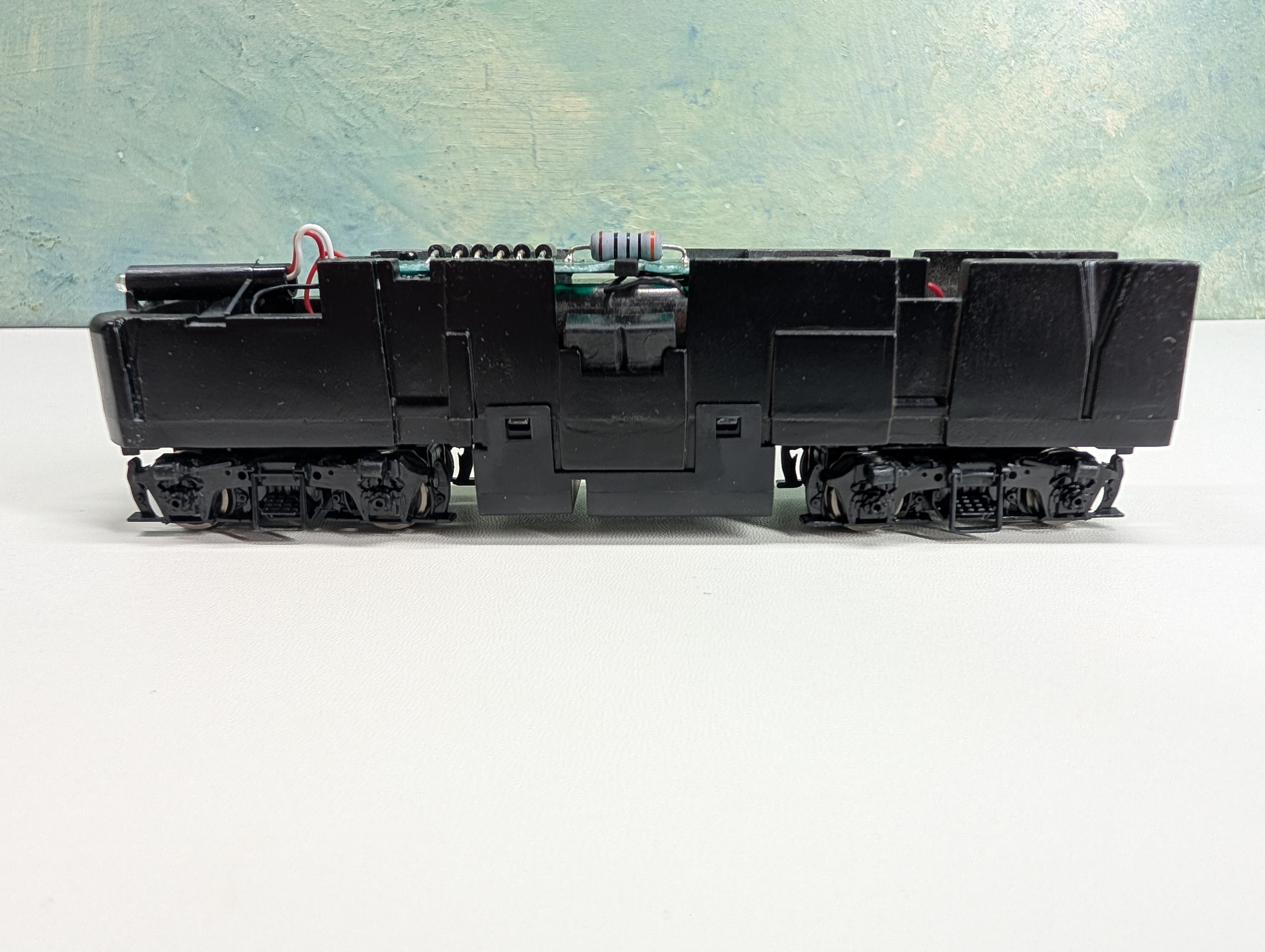 USED Life-Like HO Scale Proto1000 F3A Locomotive Chassis & Parts Runs Great DC