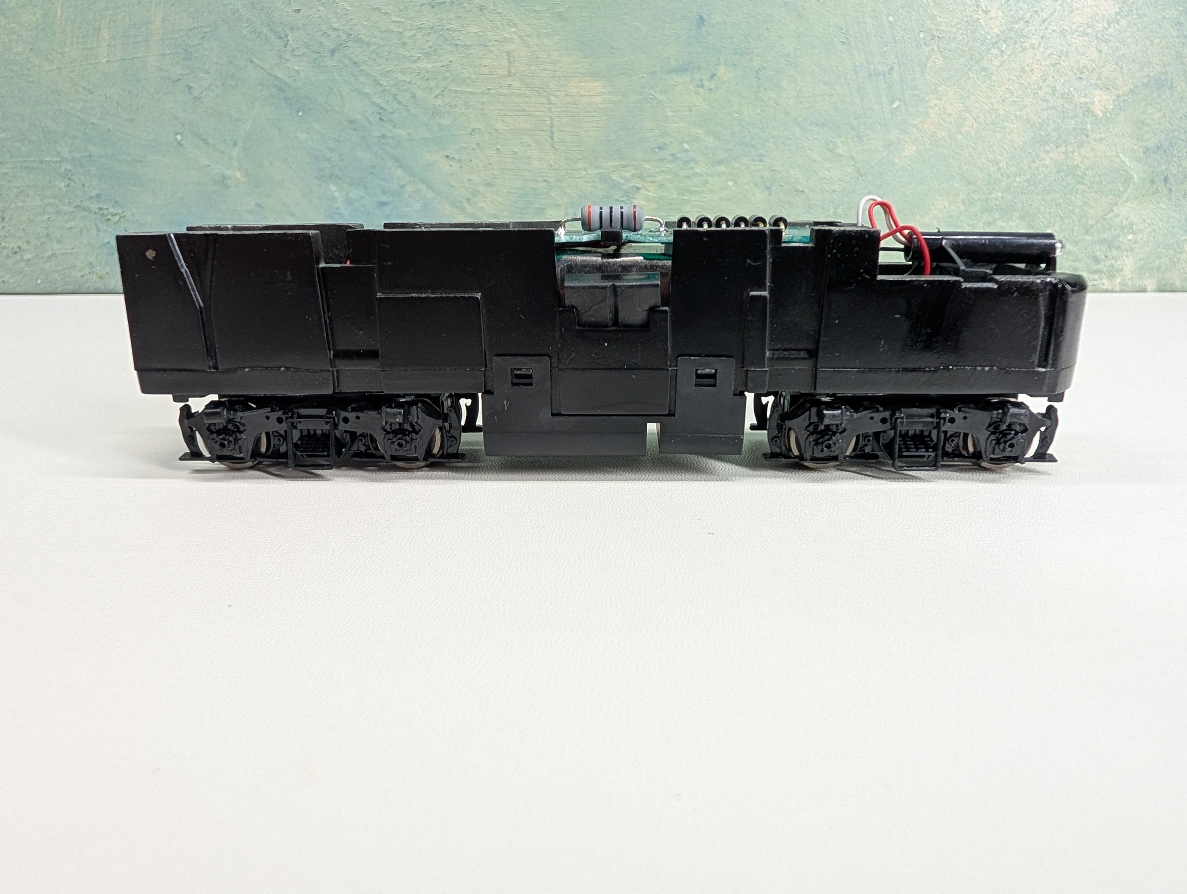 USED Life-Like HO Scale Proto1000 F3A Locomotive Chassis & Parts Runs Great DC