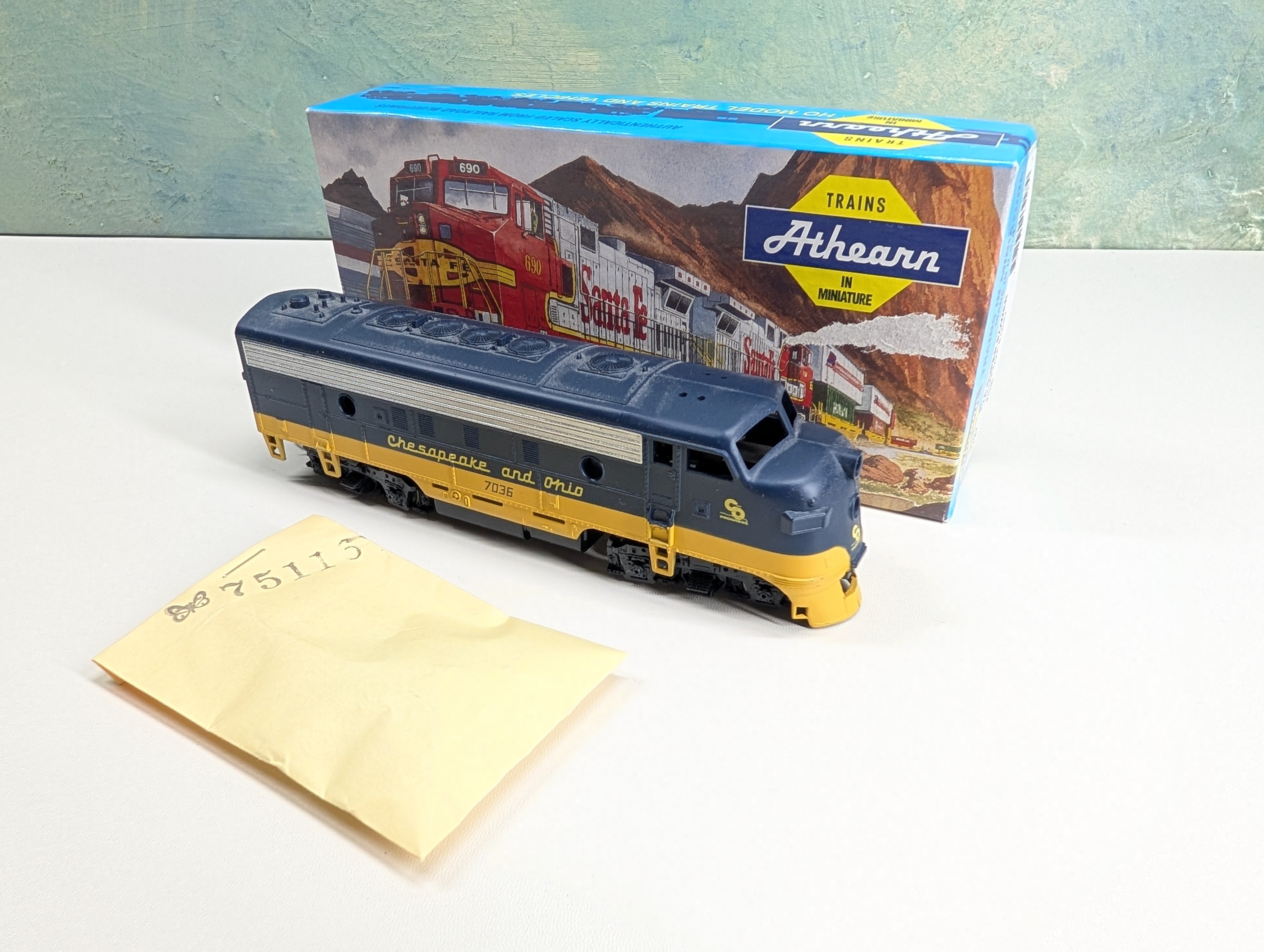 USED Athearn 3227 HO Scale F7A Super Power Diesel Locomotive Chesapeake and Ohio C&O #7036 Runs Great DC