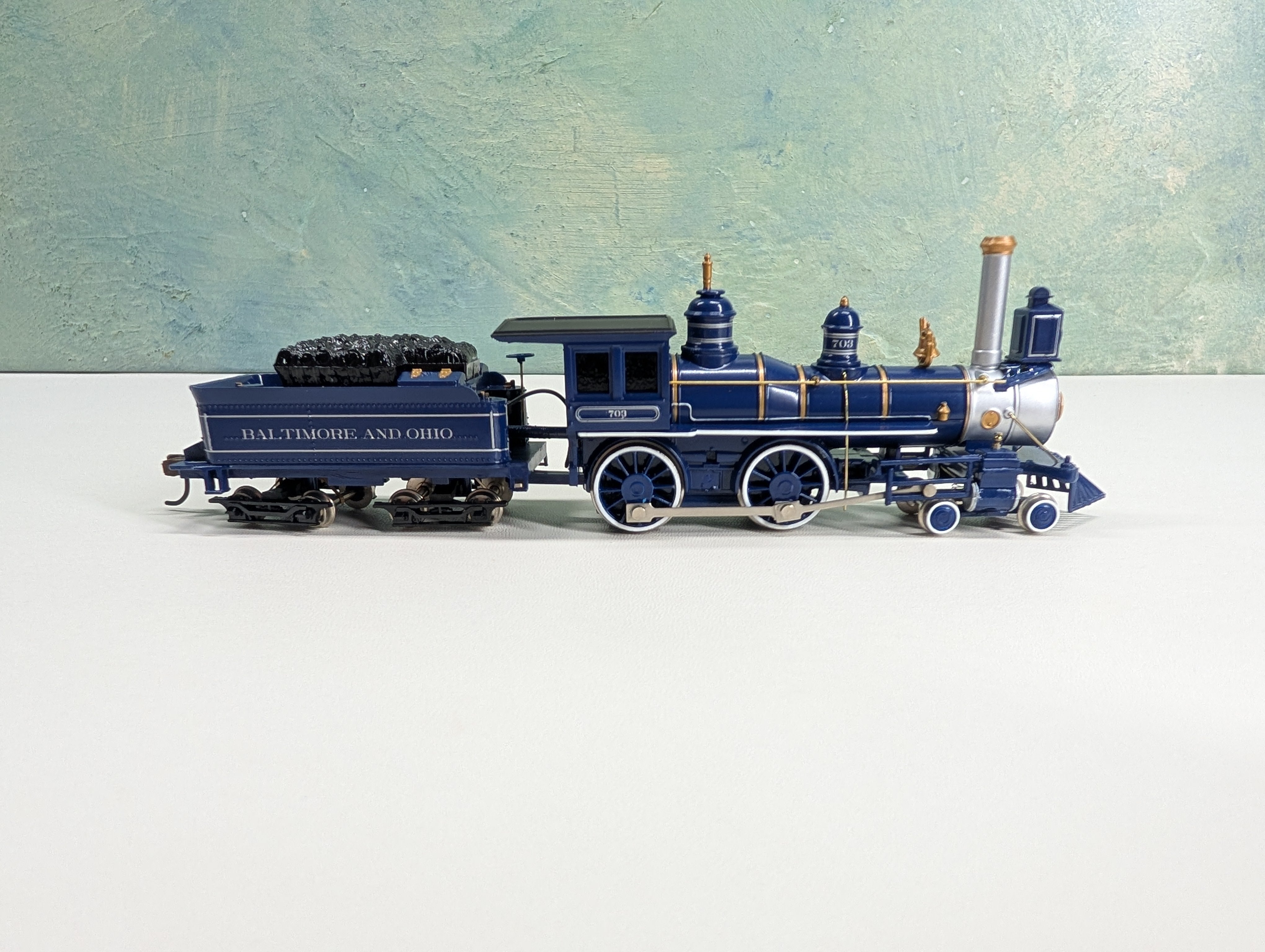 USED Bachmann 51144 HO Scale American 4-4-0 Steam Locomotive 1890's Baltimore and Ohio B&O #703 Runs Great DC