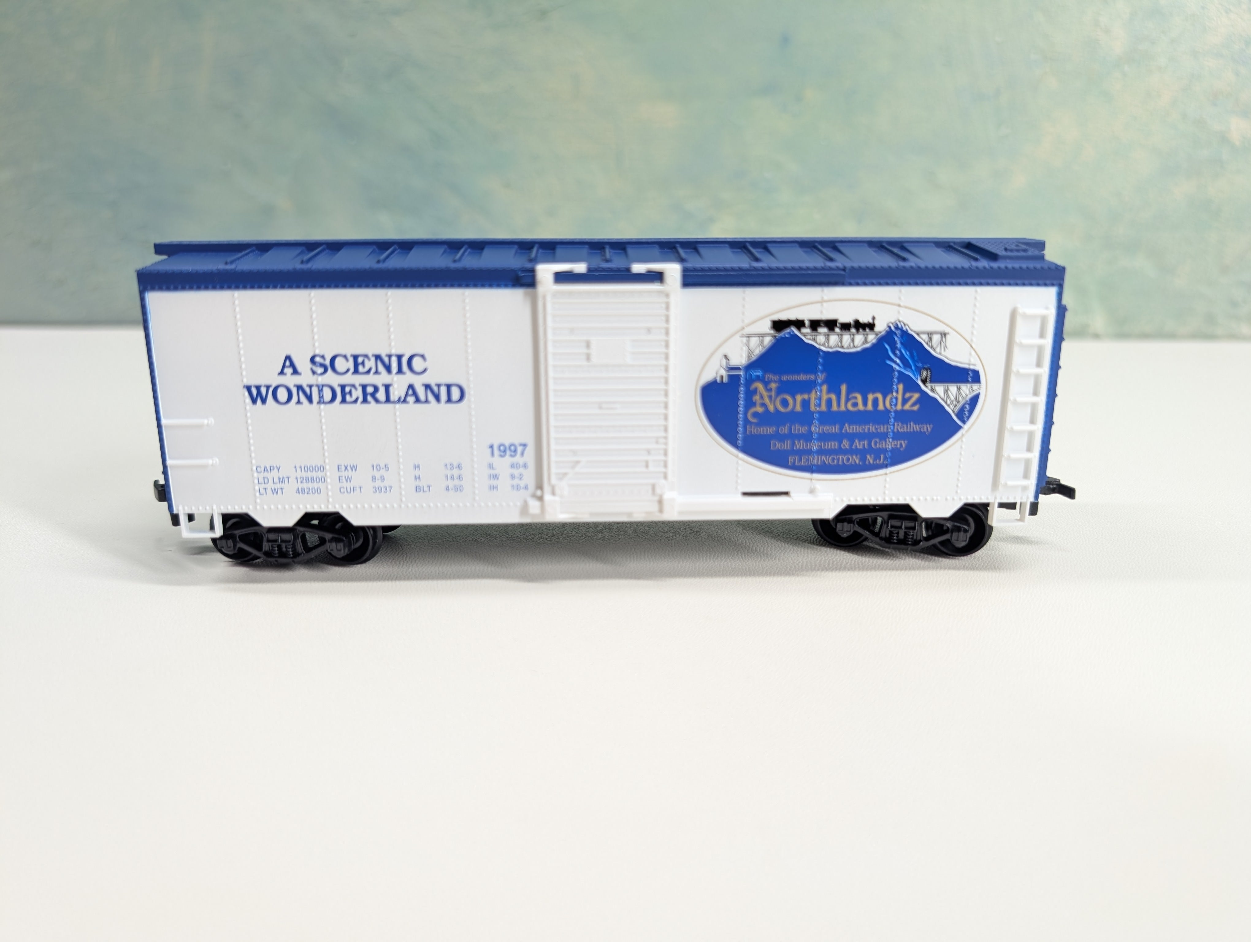 USED Life-Like 8584 HO Scale 40' Box Car Northlandz